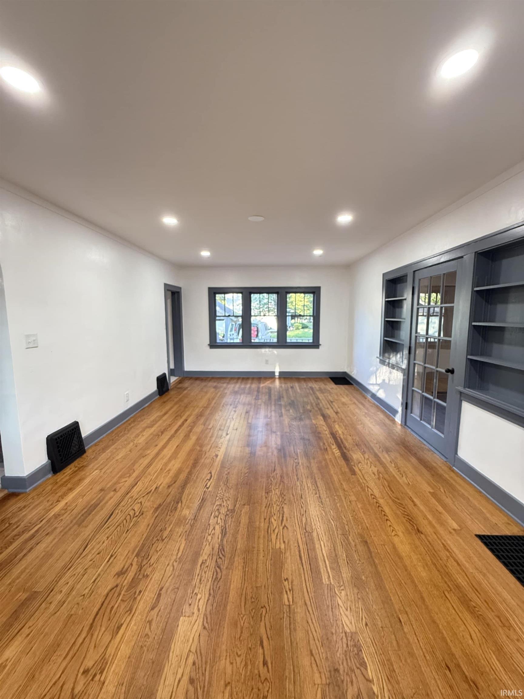 Photo 10 of 3215 S Anthony Boulevard
