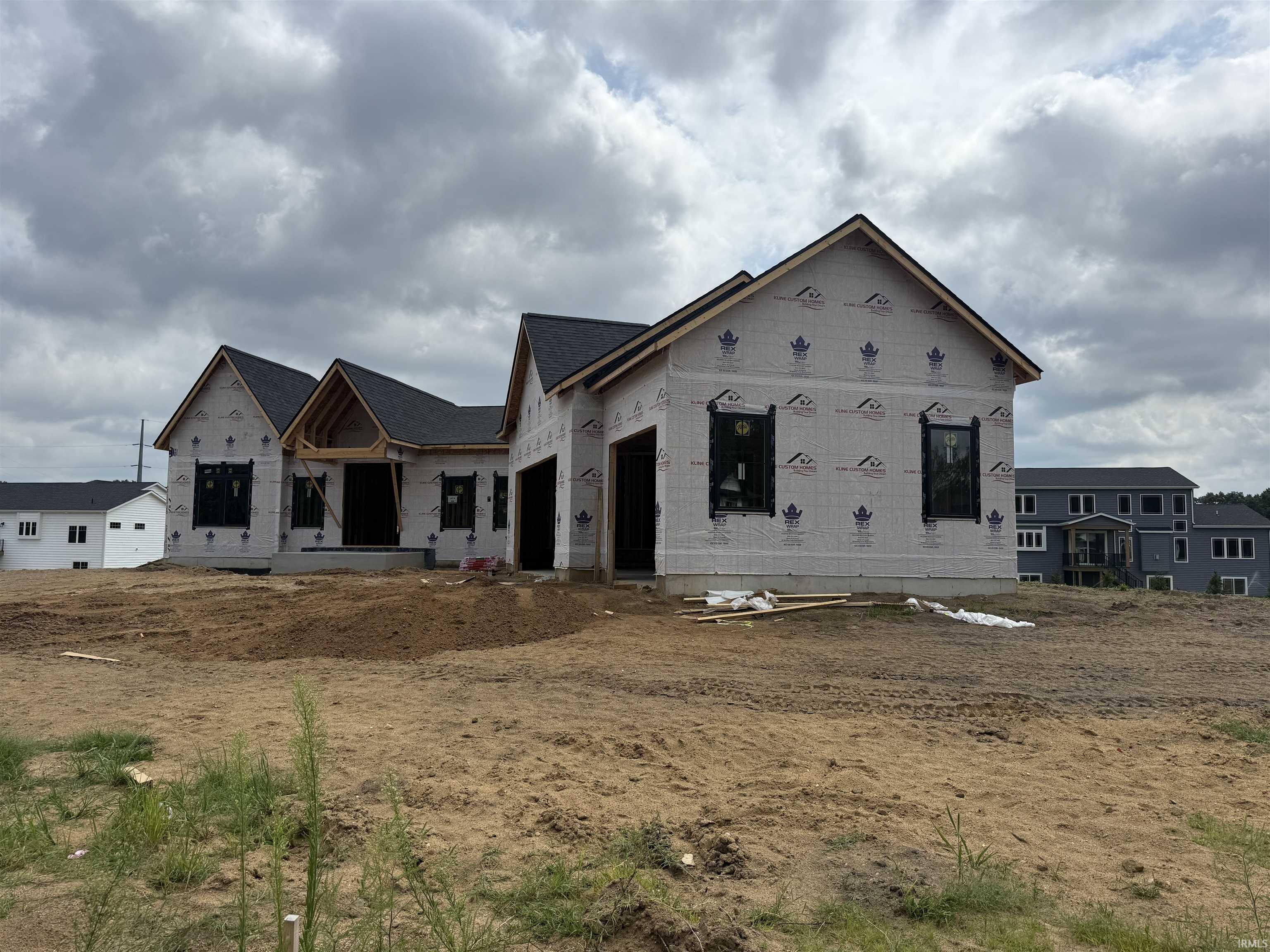 Homes for sale in Osceola, IN | 11152 Wharton Way #304, Osceola, IN 46561 | MLS# 202529448