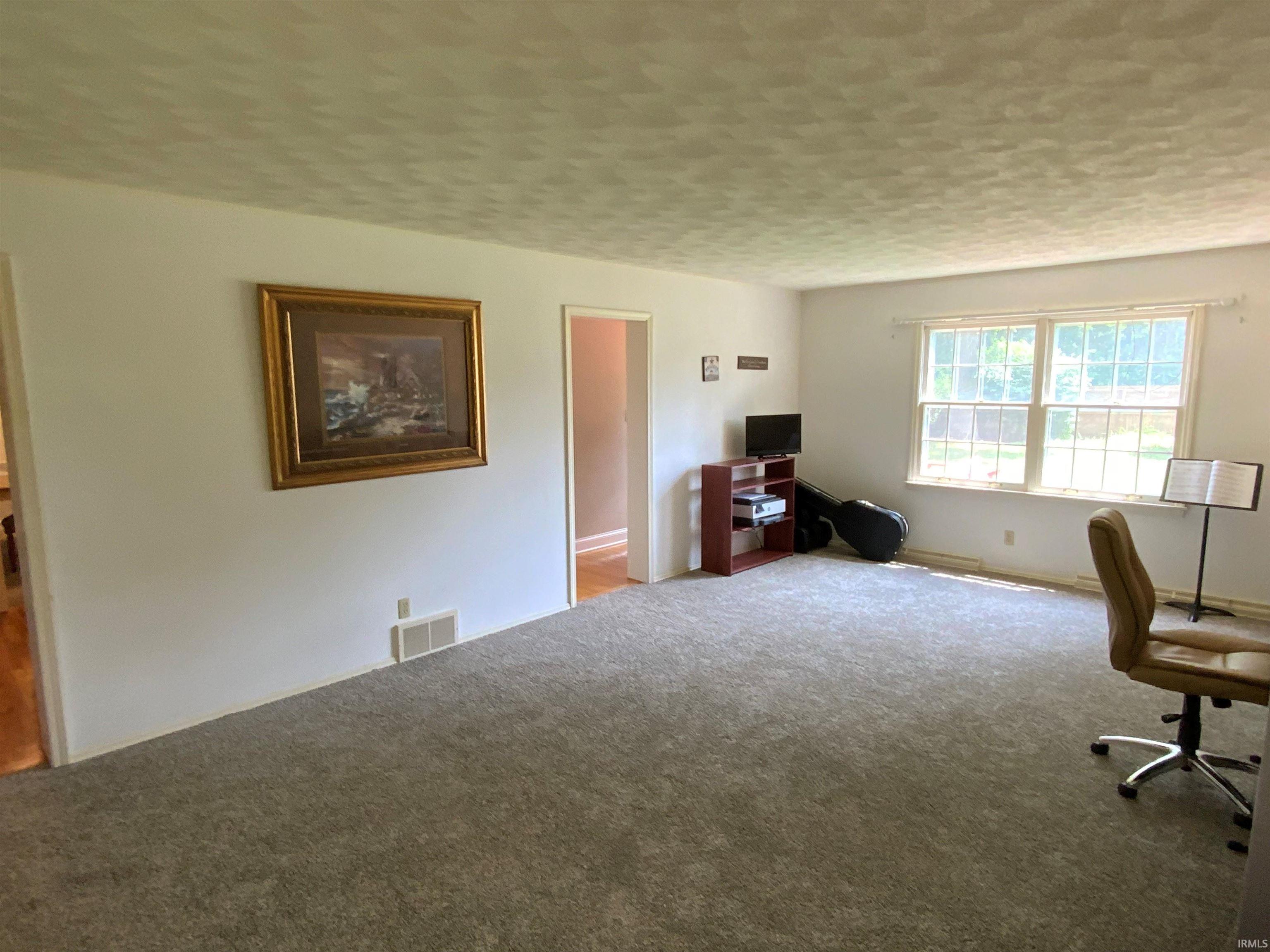 Photo 10 of 1506 Dogwood Drive