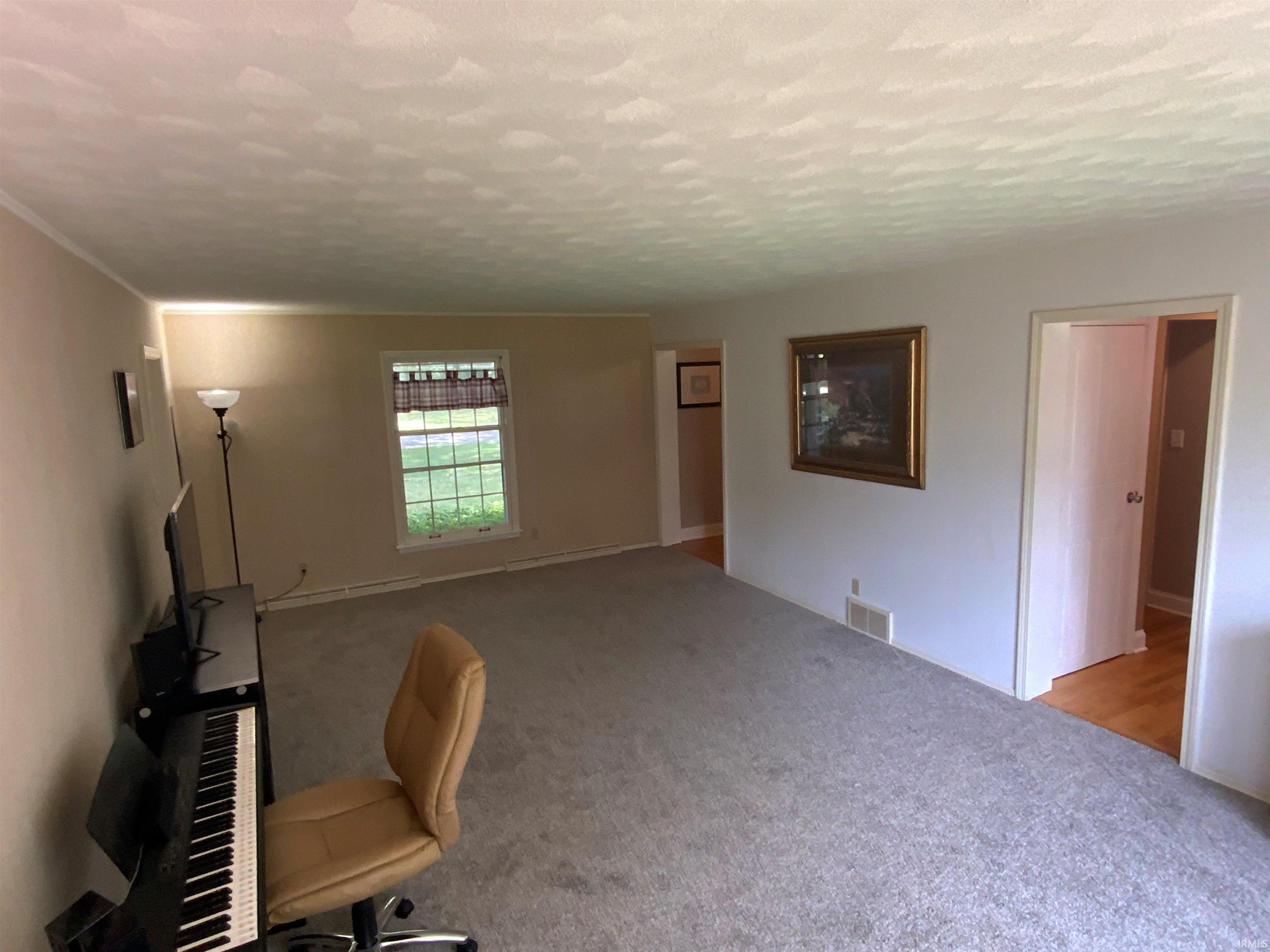 Photo 11 of 1506 Dogwood Drive