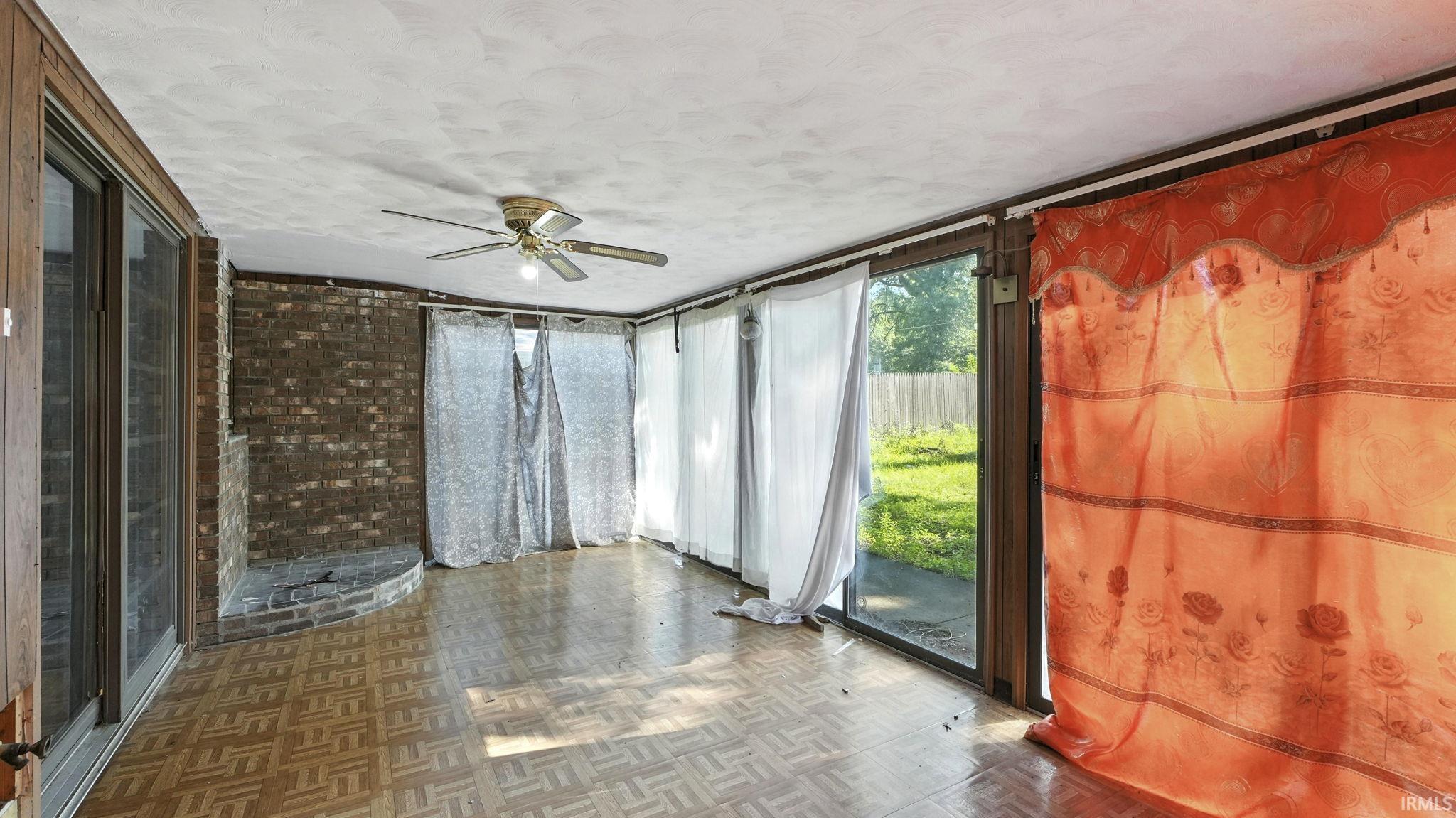 Photo 11 of 3929 Plaza Drive