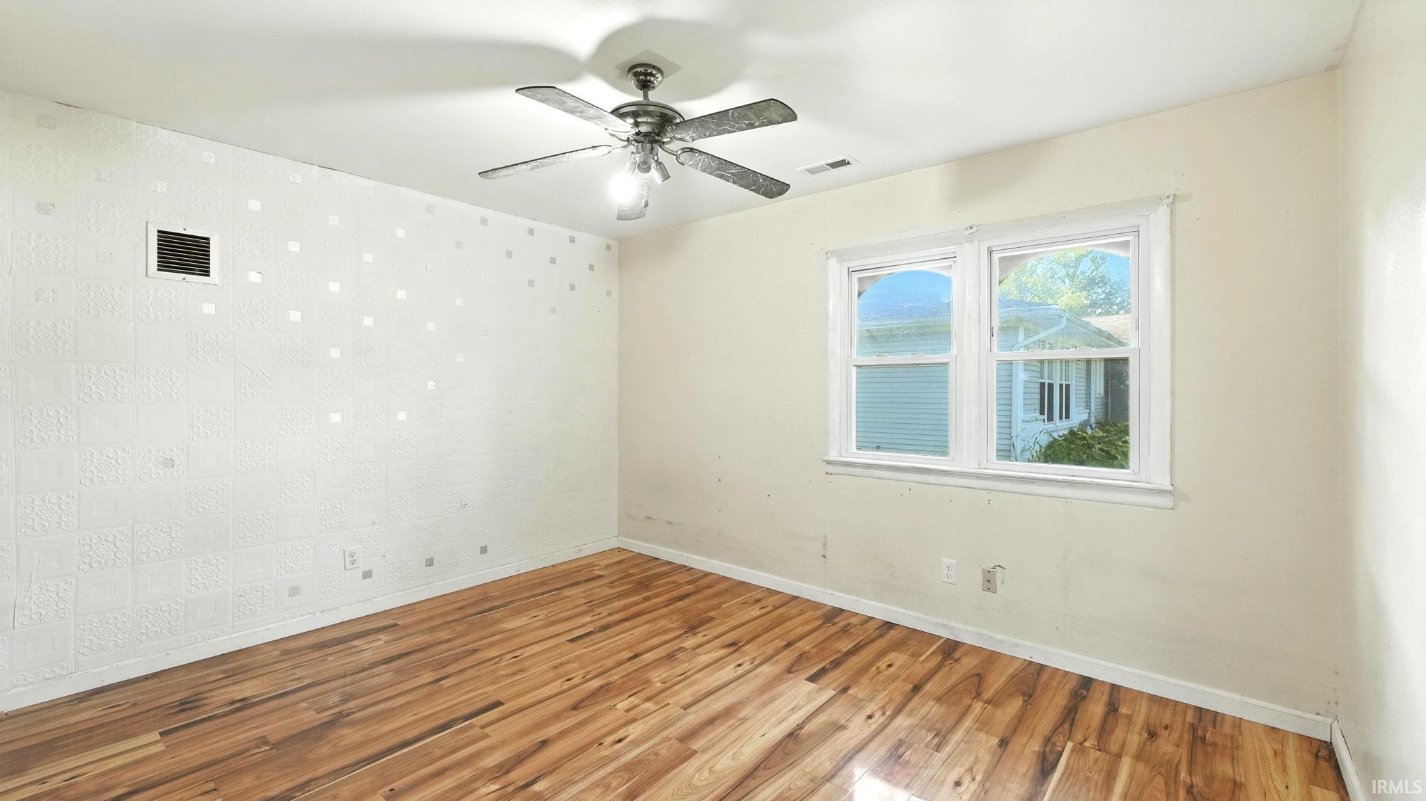 Photo 17 of 3929 Plaza Drive