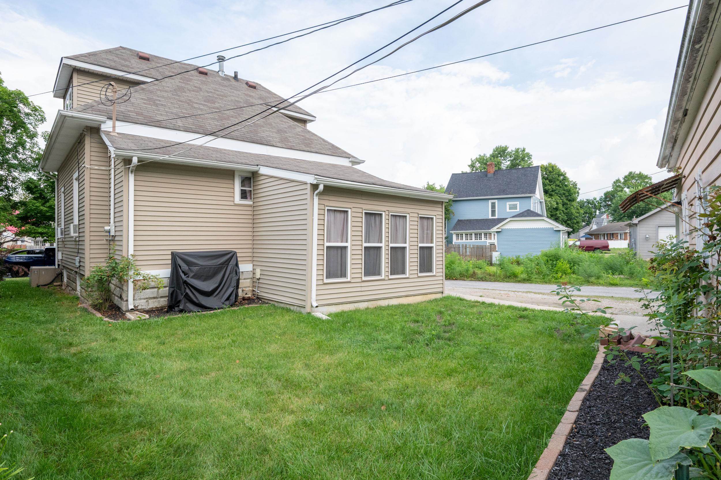 Photo 2 of 731 Ogan Avenue