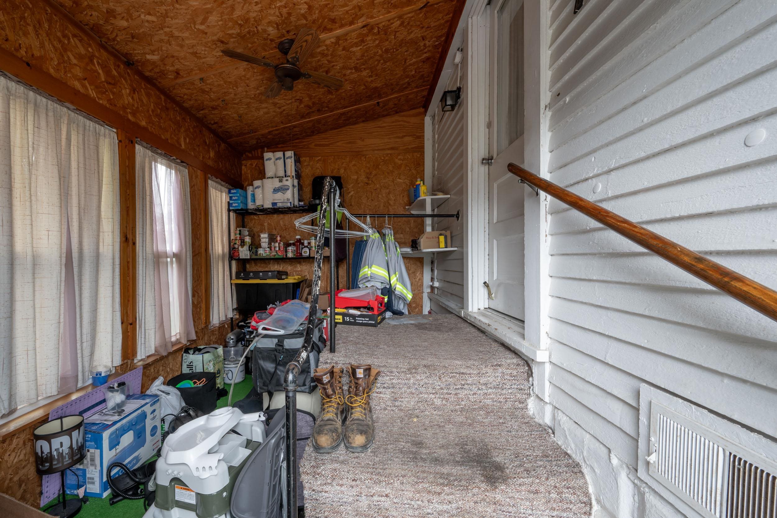 Photo 33 of 731 Ogan Avenue