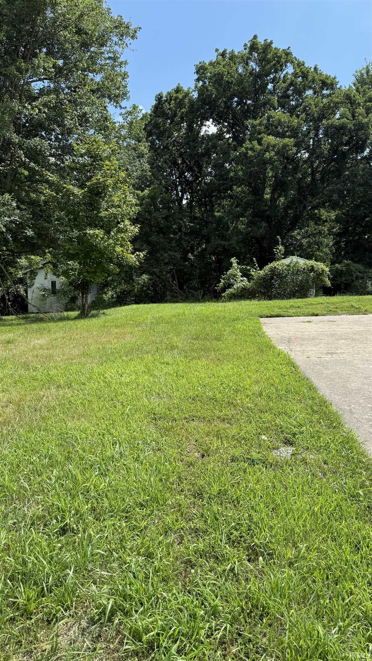 Homes for sale in Bloomington, IN | 4833 W Arlington Rd, Bloomington, IN 47404 | MLS# 202529601