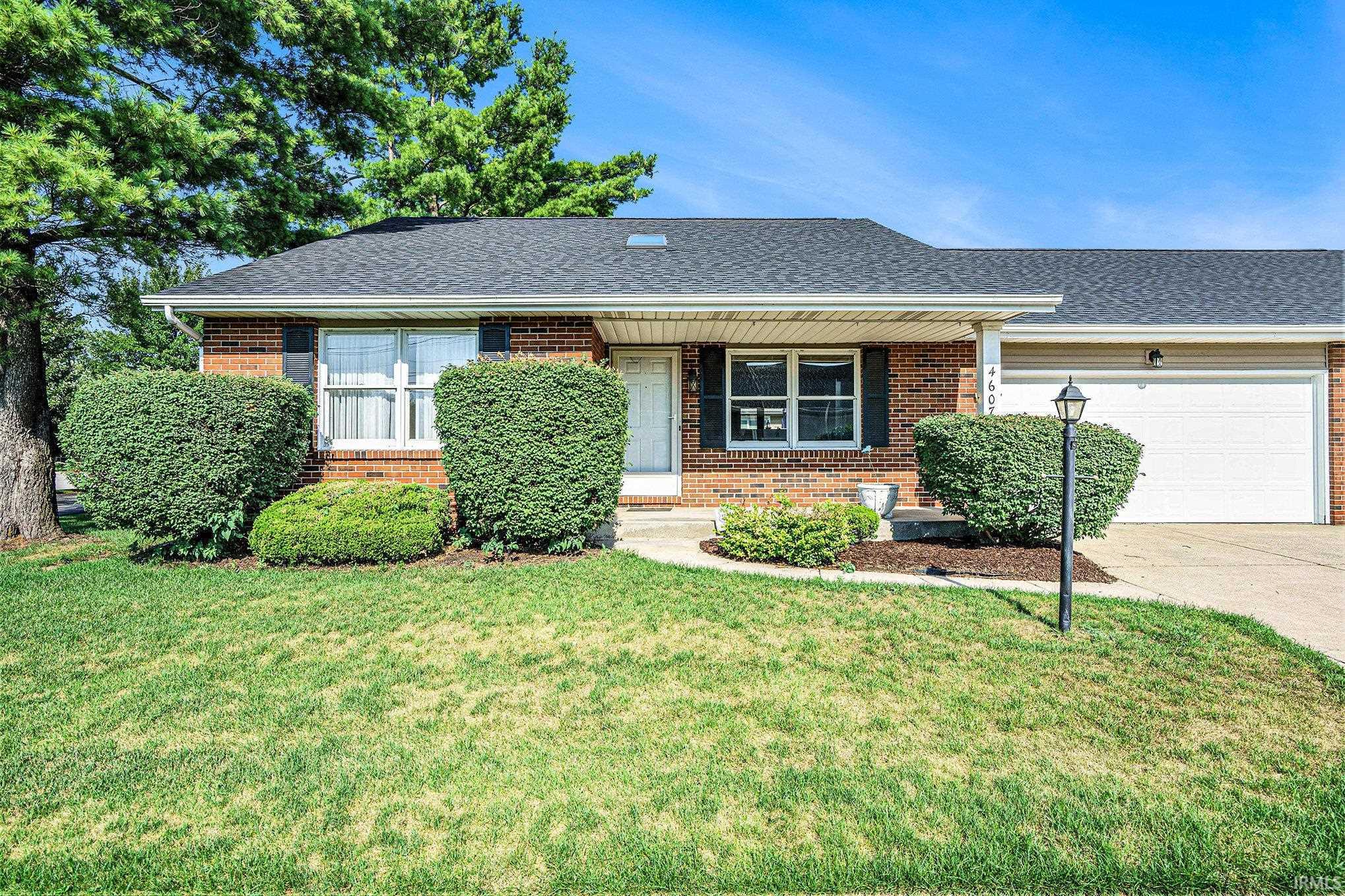 Homes for sale in Mishawaka, IN | 4607 Rivers Edge Dr, Mishawaka, IN 46544 | MLS# 202529717