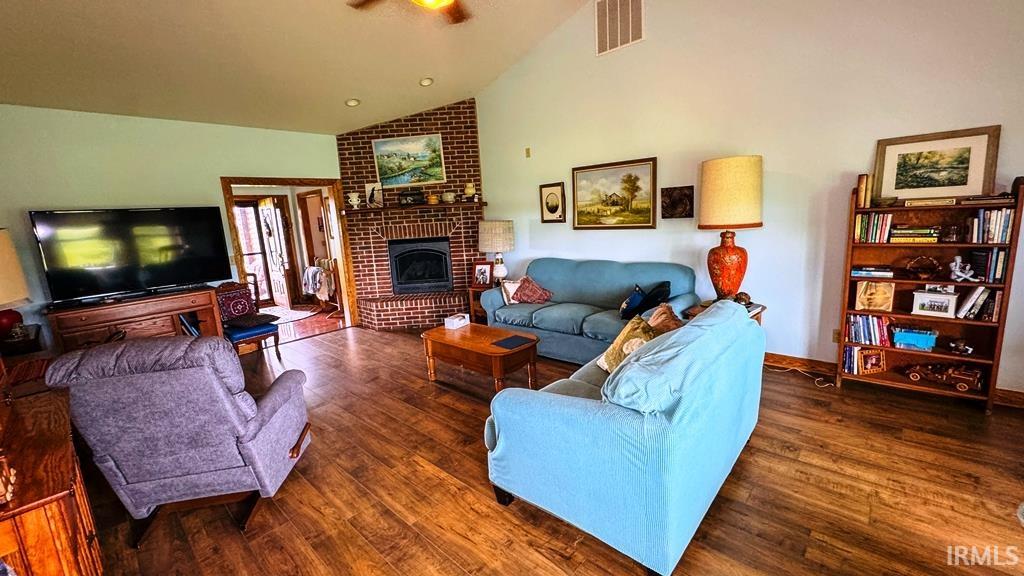 Homes for sale in Frankfort, IN | 4141 W New Castle Rd, Frankfort, IN 46041 | MLS# 202529724