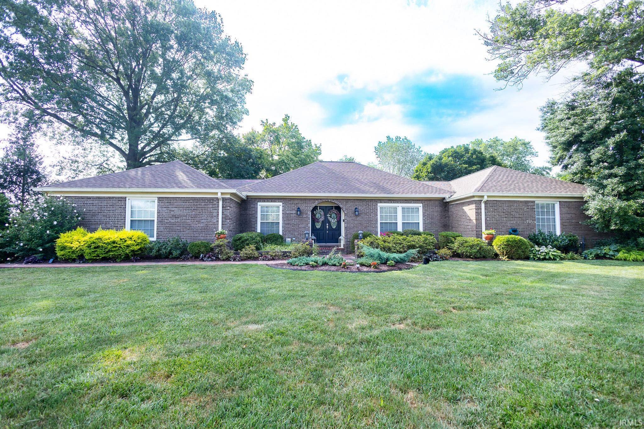 Homes for sale in Newburgh, IN | 9655 Arlington Ct, Newburgh, IN 47630 | MLS# 202529743