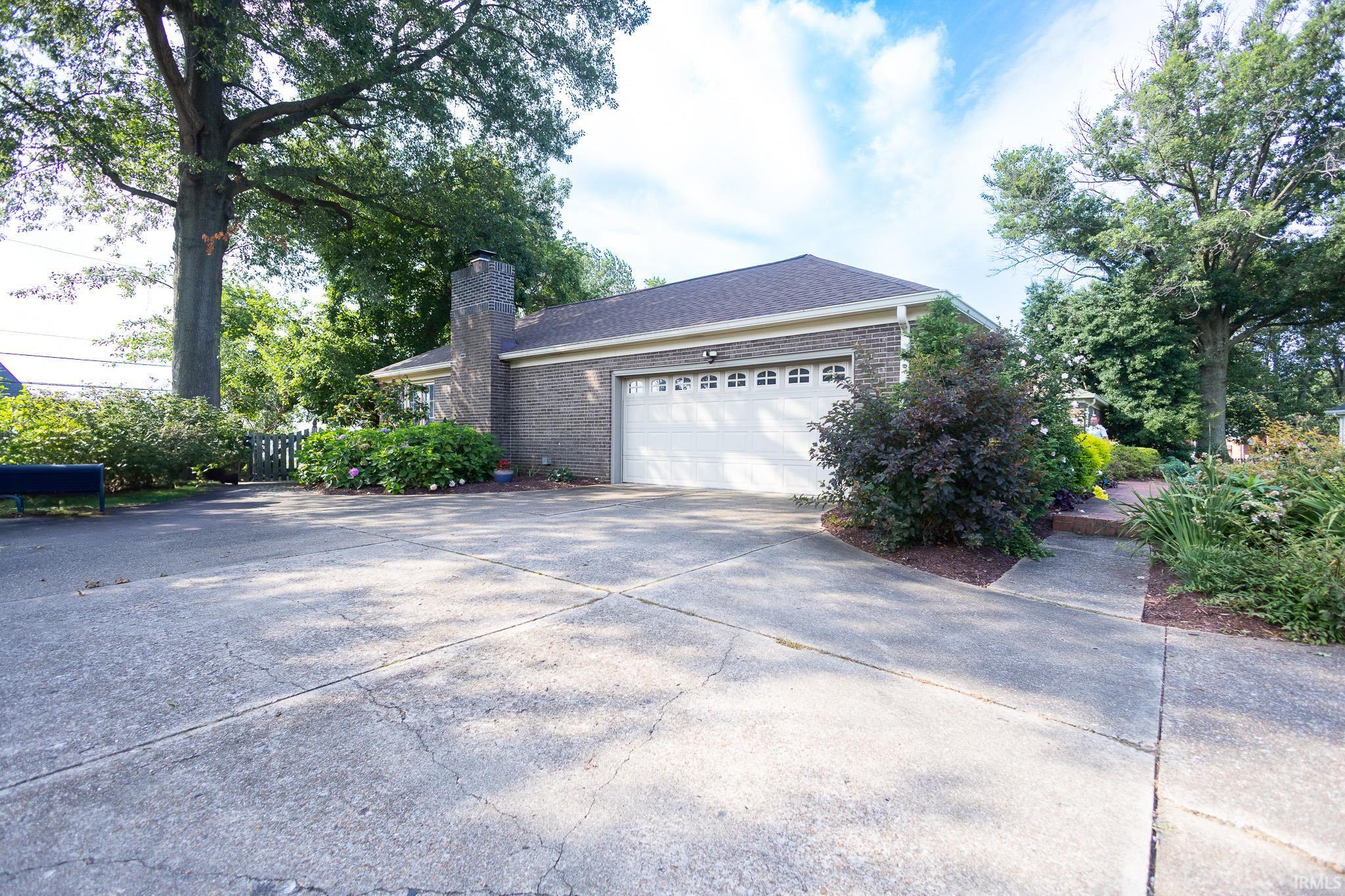 Homes for sale in Newburgh, IN | 9655 Arlington Ct, Newburgh, IN 47630 | MLS# 202529743