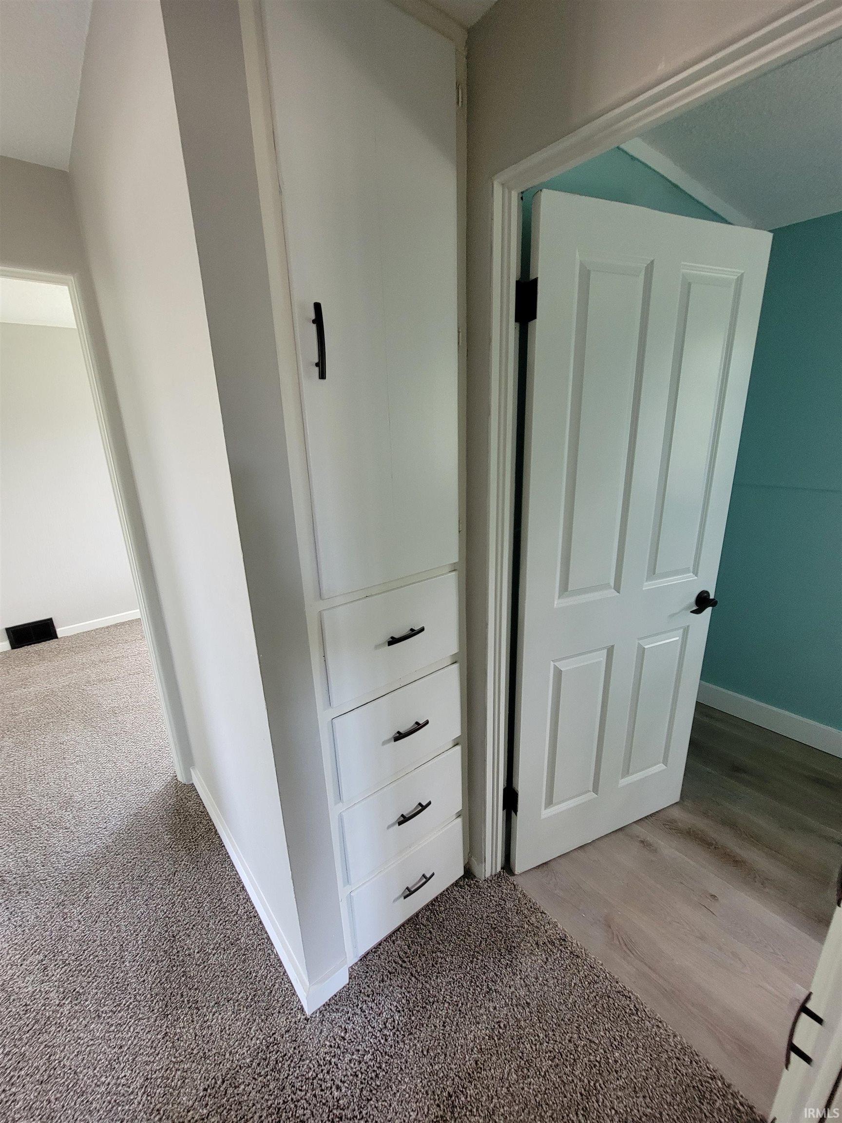 Photo 10 of 4615 S Calhoun Street