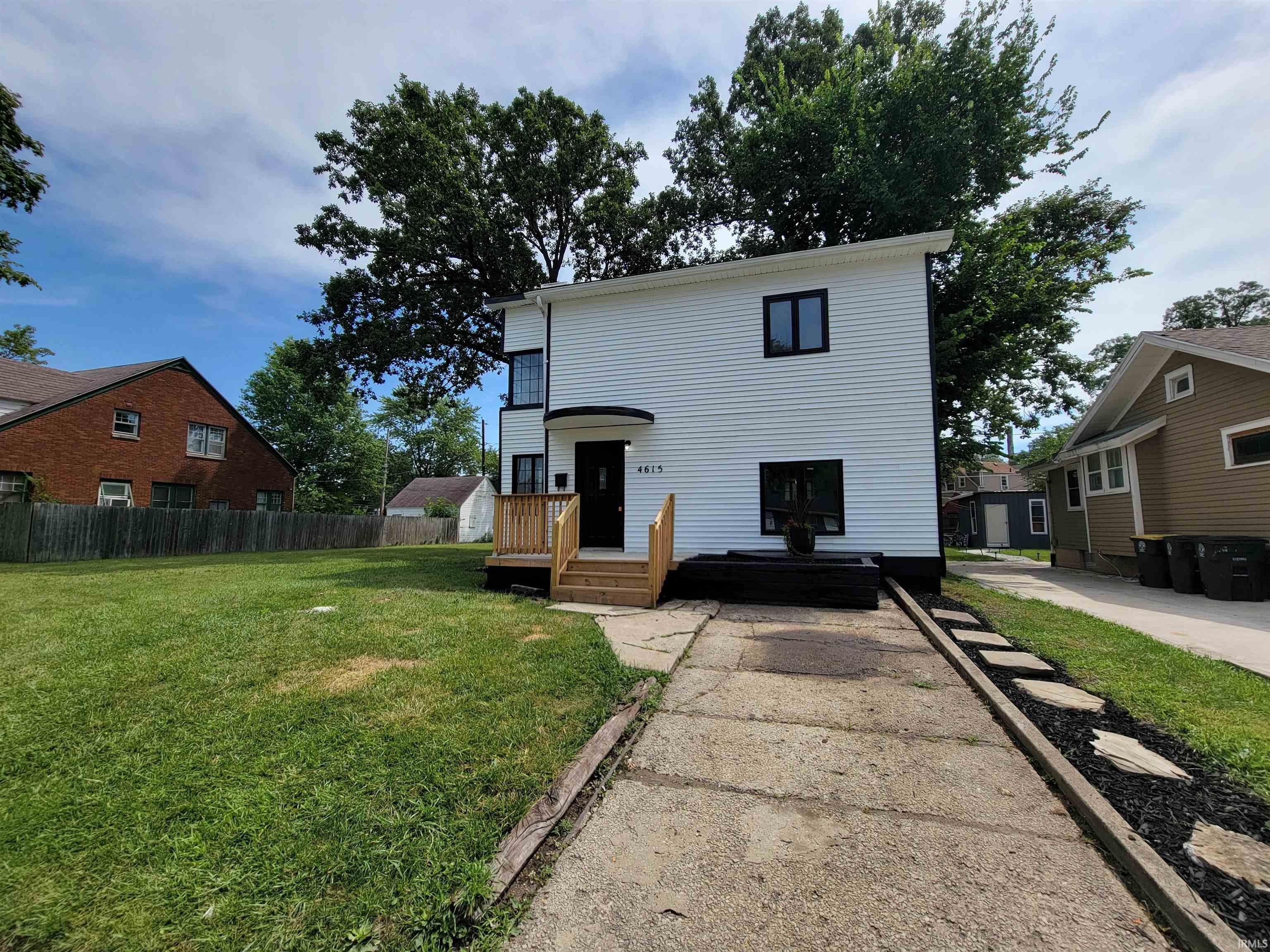 Photo 26 of 4615 S Calhoun Street