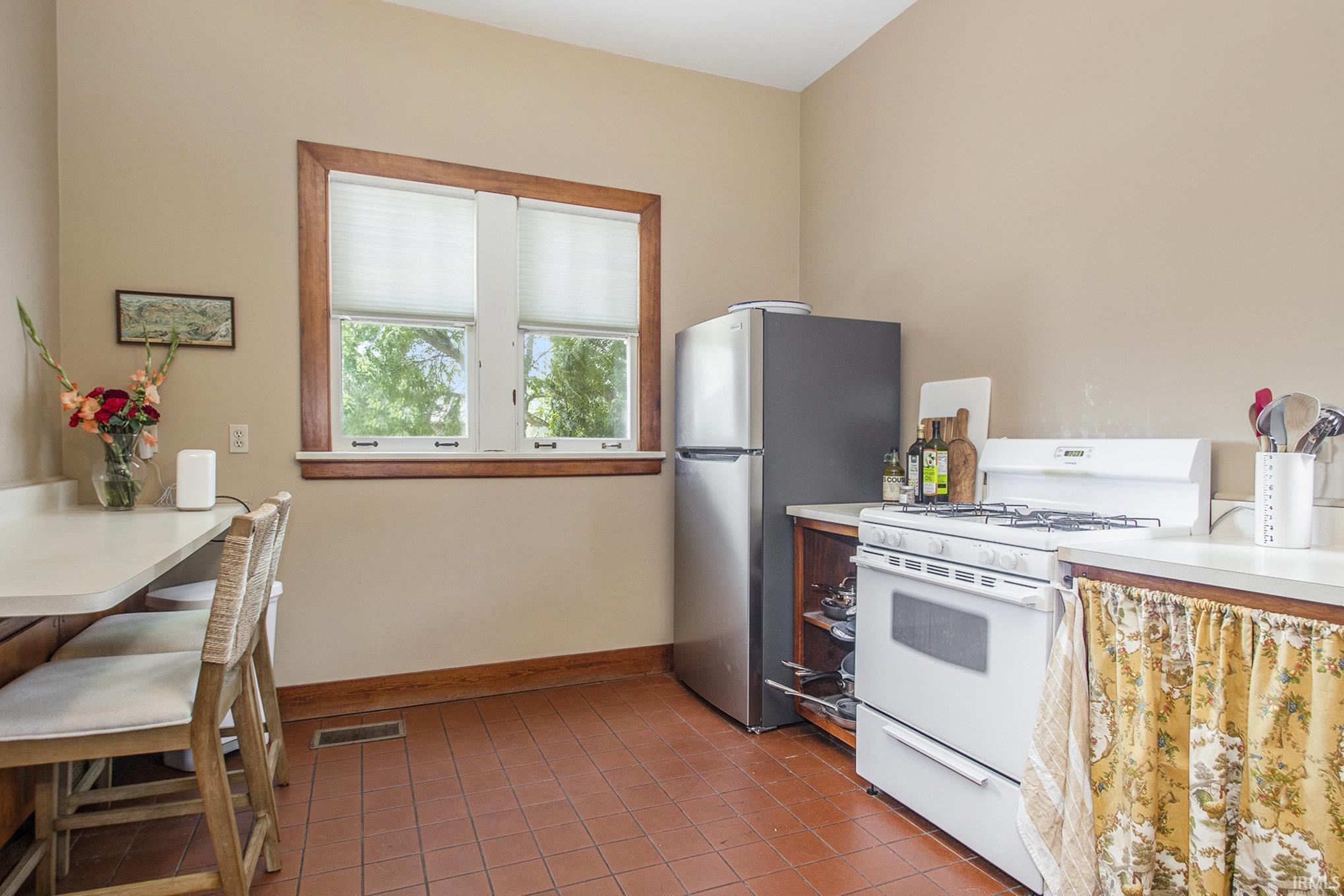 Photo 13 of 529 S Second Street