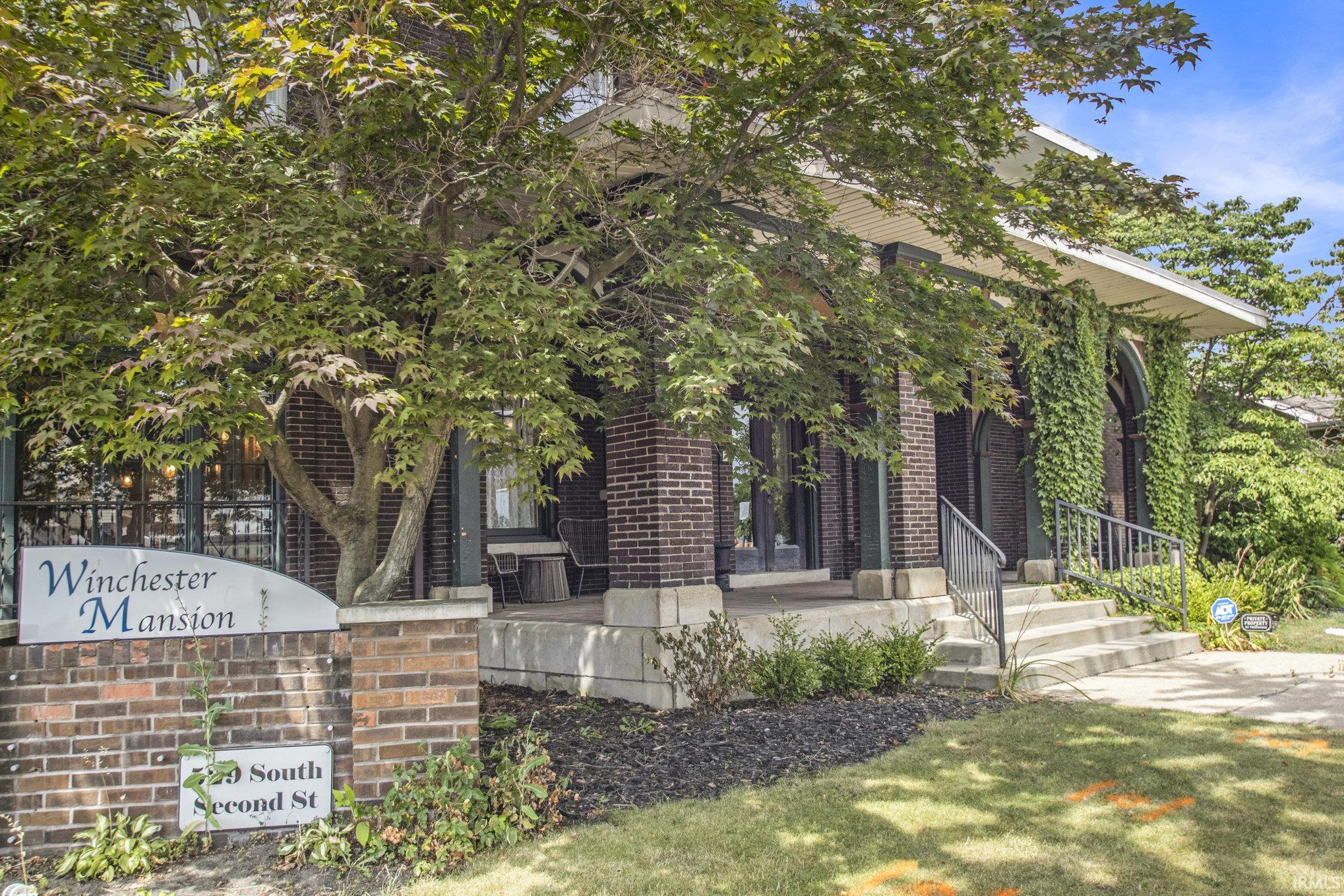 Photo 2 of 529 S Second Street