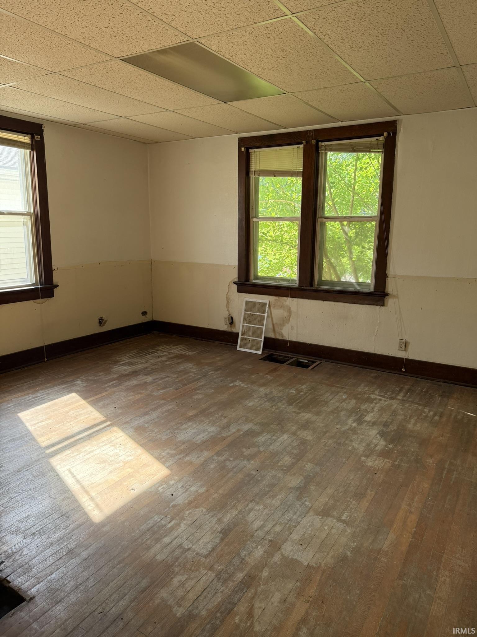 Photo 17 of 805 Edgewater Avenue