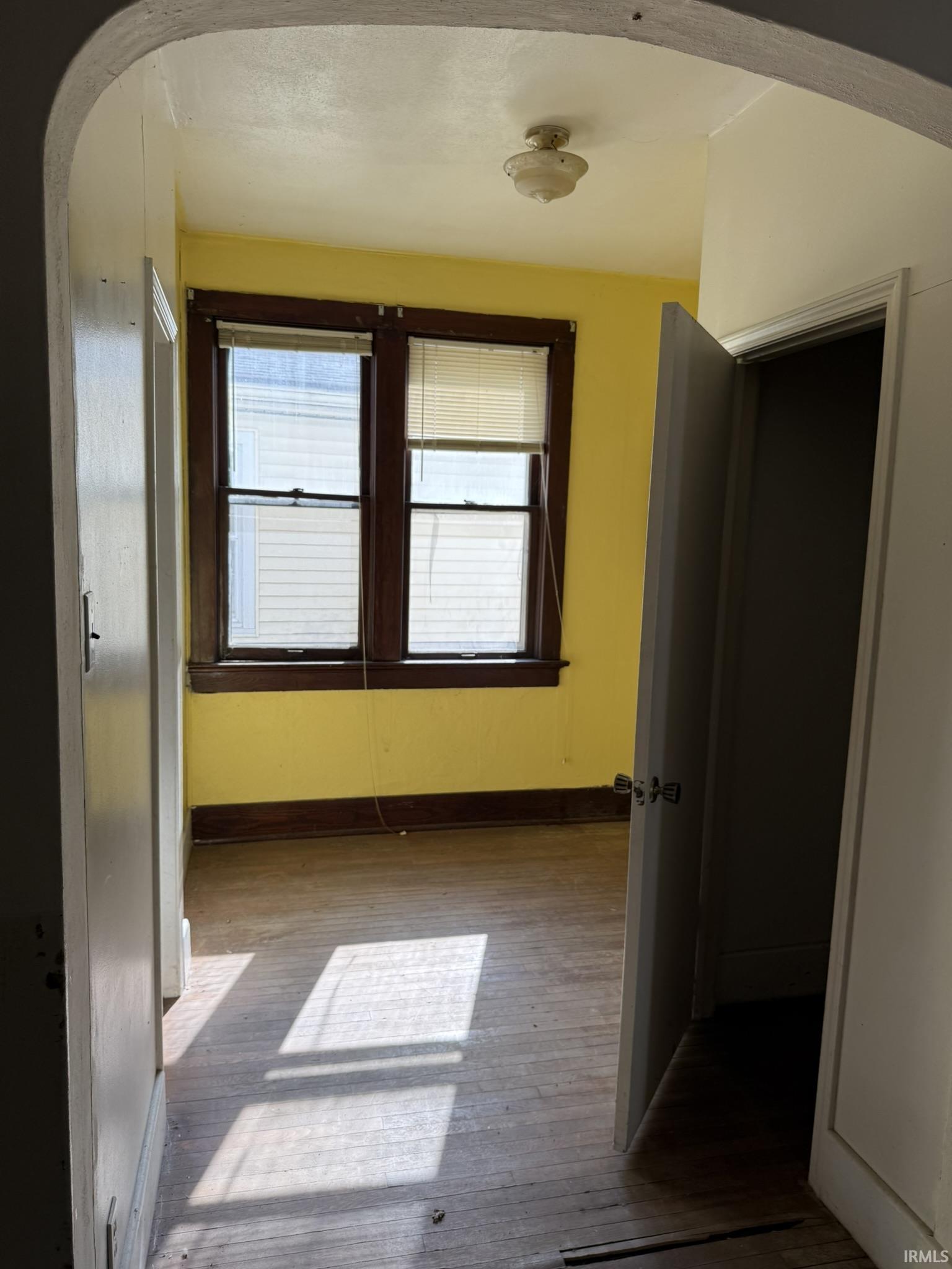 Photo 19 of 805 Edgewater Avenue