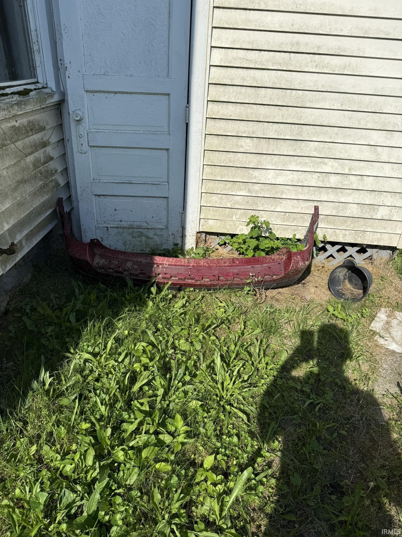Photo 3 of 805 Edgewater Avenue