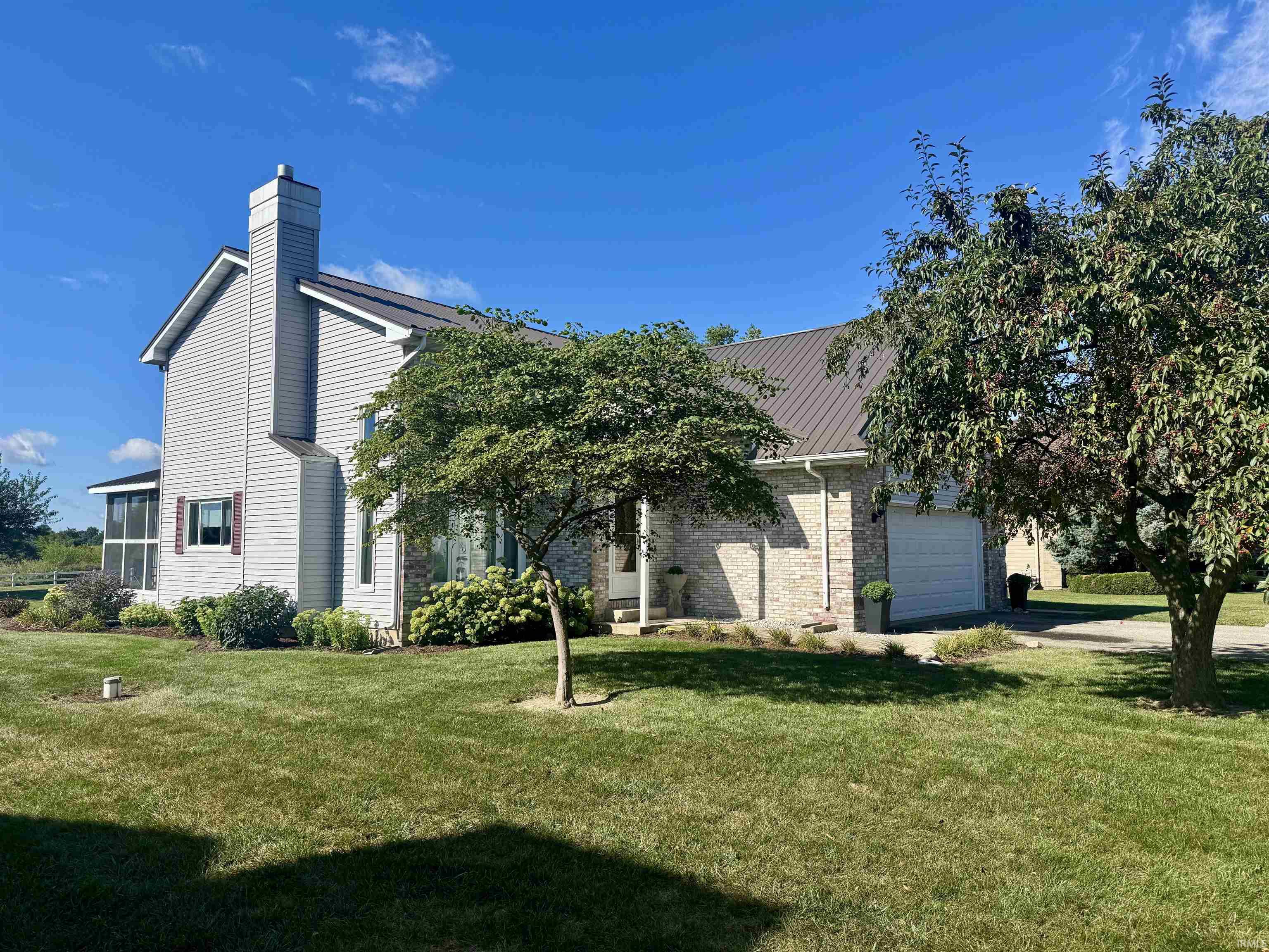 Homes for sale in Portland, IN | 317 W 200 S, Portland, IN 47371 | MLS# 202529780