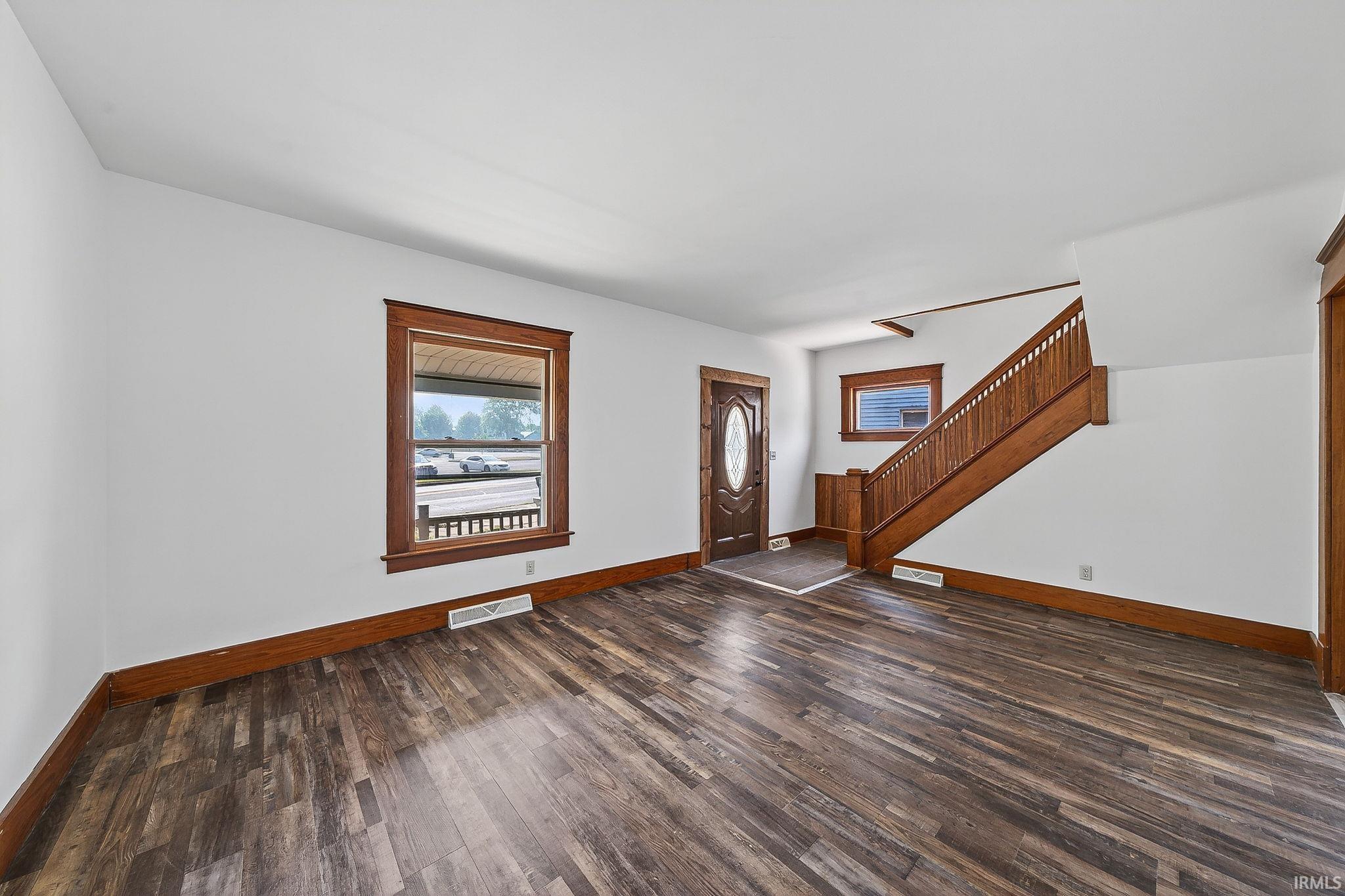 Photo 5 of 1207 S Main Street