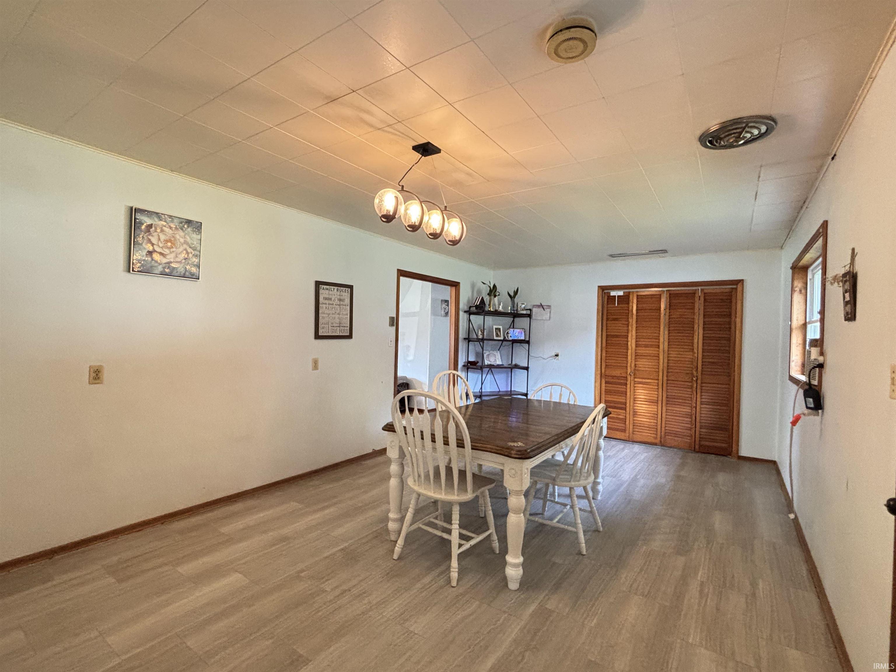 Homes for sale in Williamsport, IN | 431 E 4Th St, Williamsport, IN 47933 | MLS# 202529796