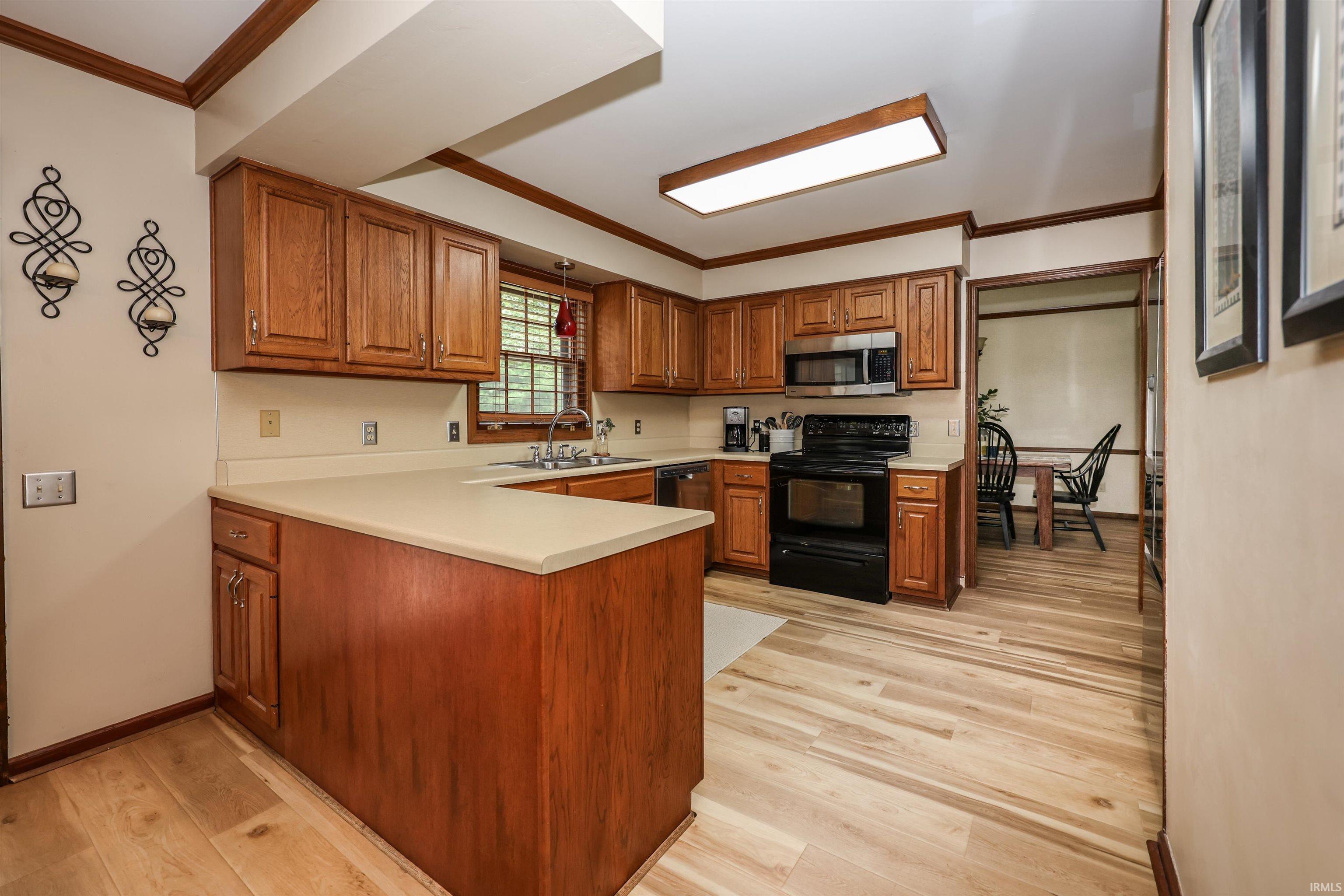 Photo 11 of 3905 Nantucket Drive