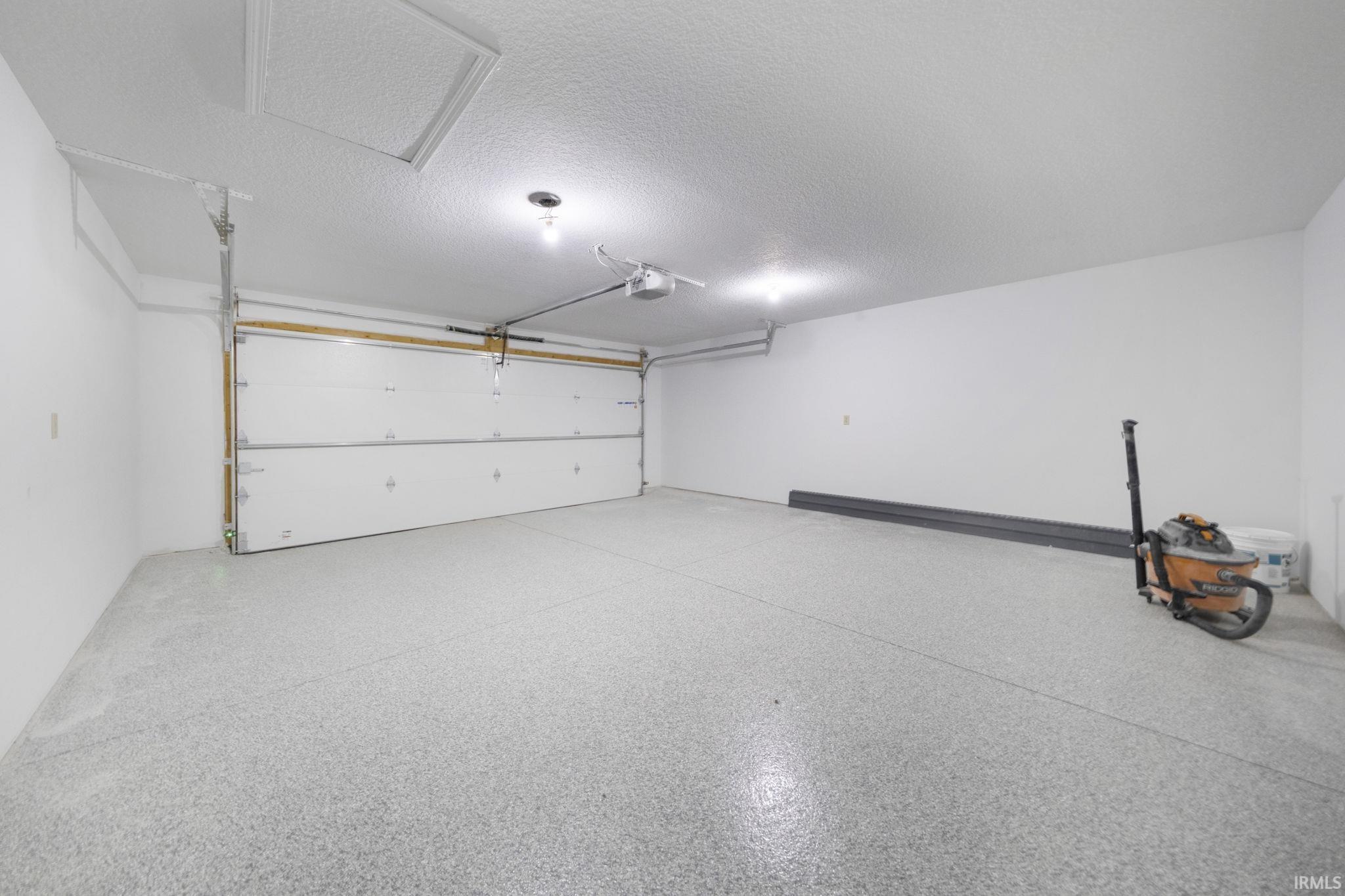Photo 25 of 9304 N Oak Shore Drive