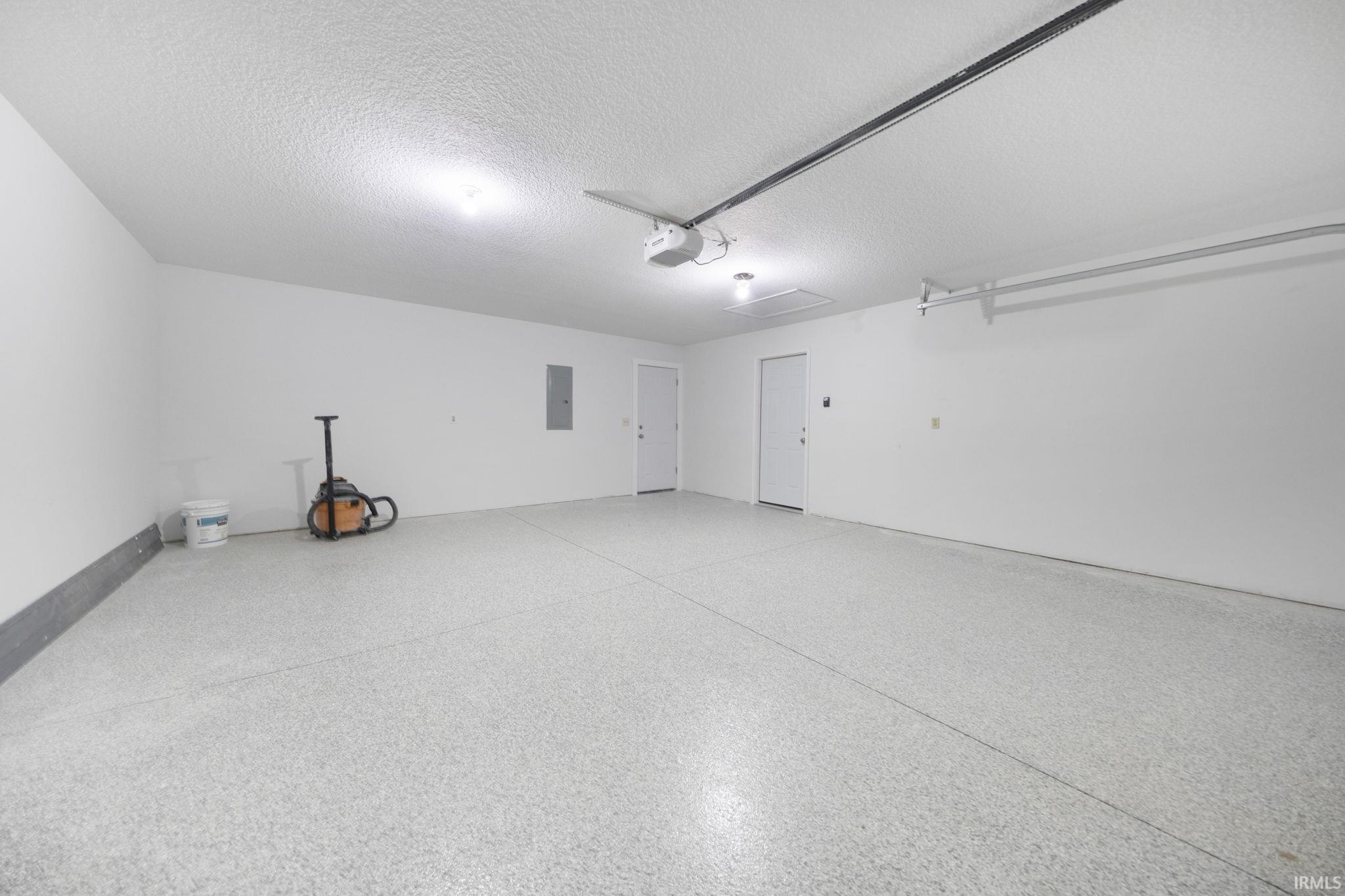Photo 26 of 9304 N Oak Shore Drive