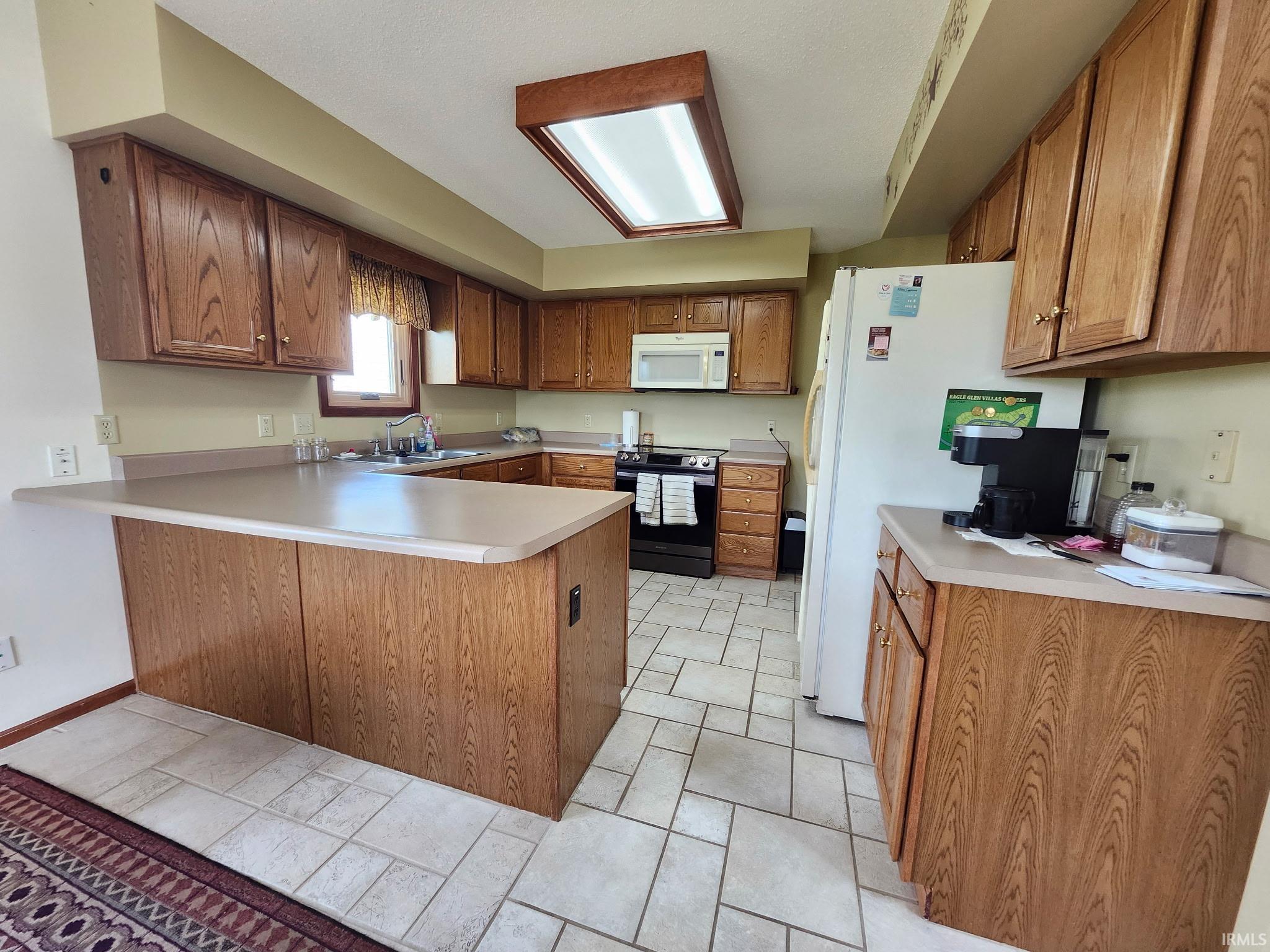 1735 E Inverness Circle