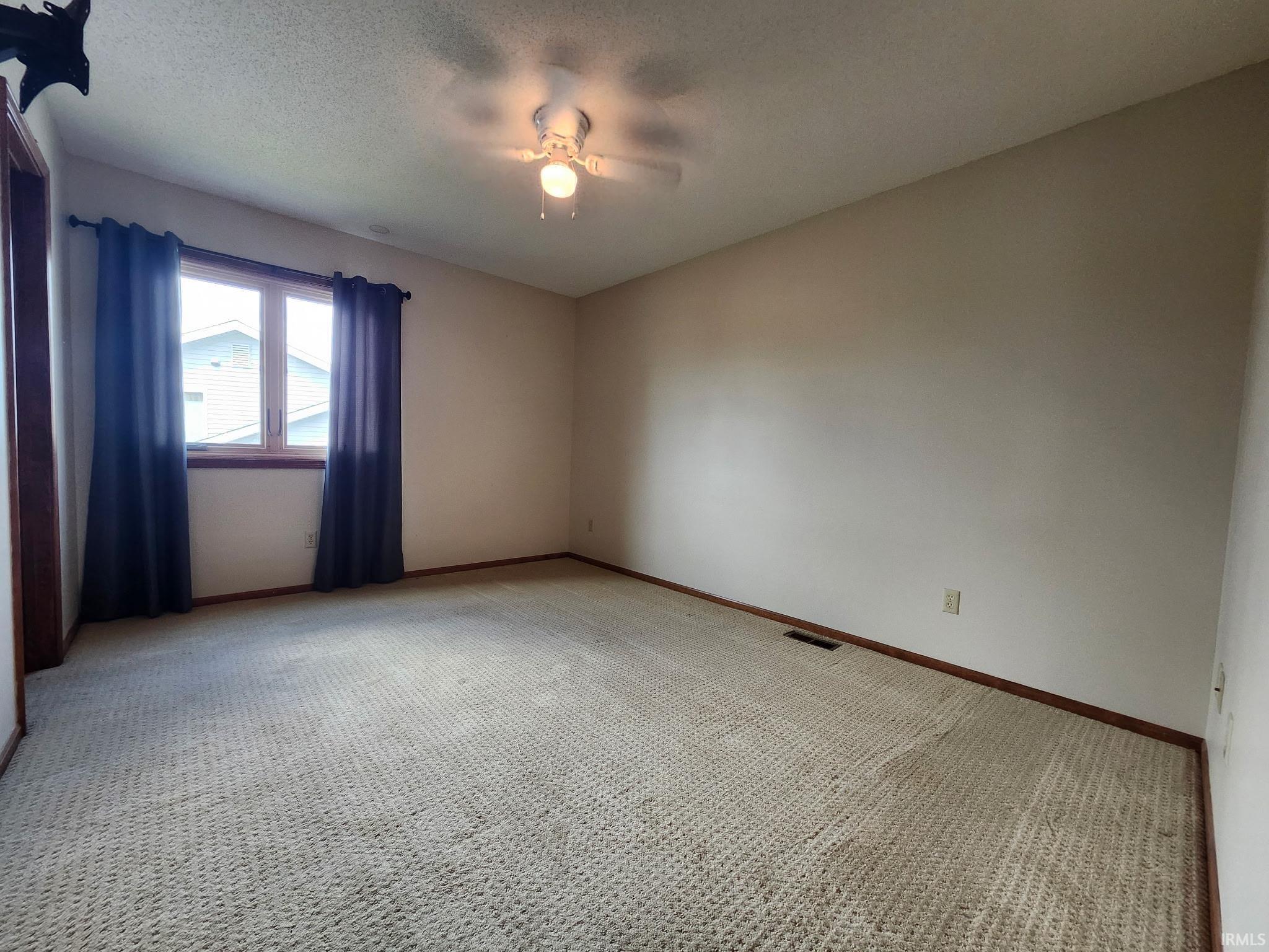 1735 E Inverness Circle