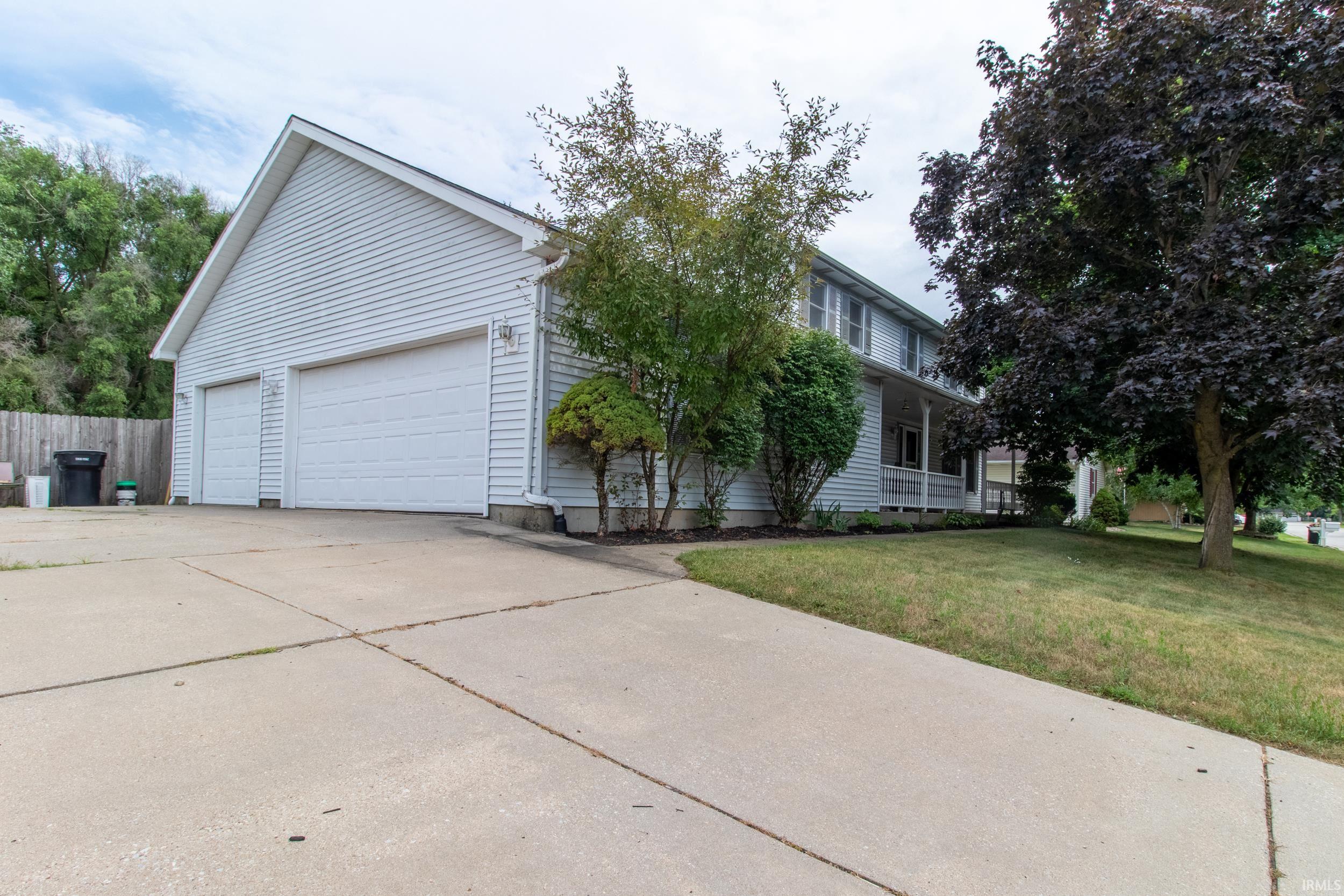 Homes for sale in Osceola, IN | 54862 Luan Dr, Osceola, IN 46561 | MLS# 202529895