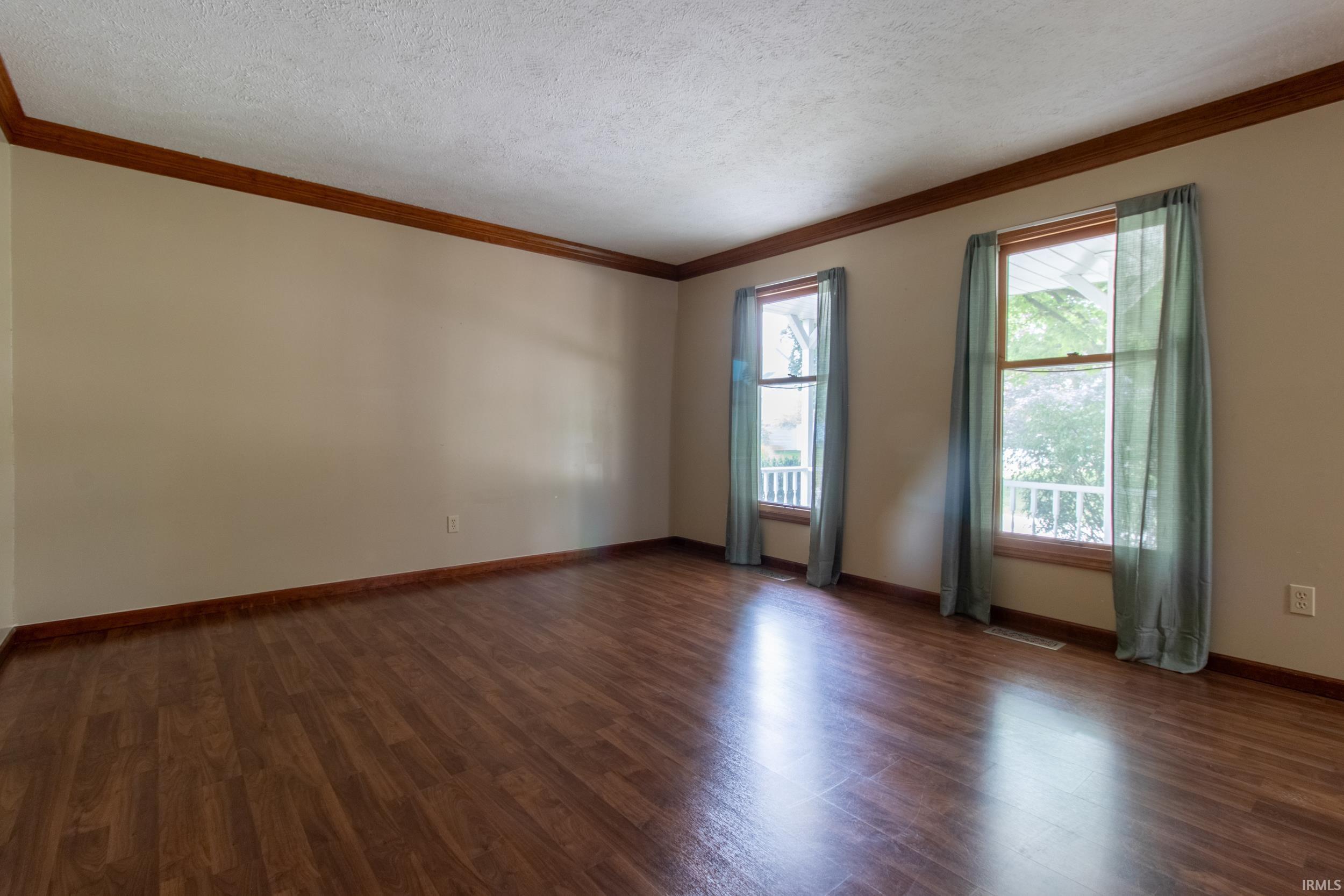 Homes for sale in Osceola, IN | 54862 Luan Dr, Osceola, IN 46561 | MLS# 202529895