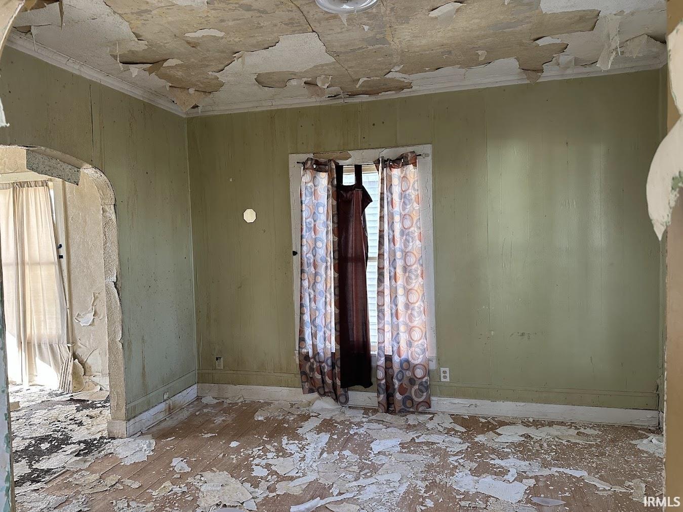 Homes for sale in South Bend, IN | 661 Lawndale St, South Bend, IN 46628 | MLS# 202529914