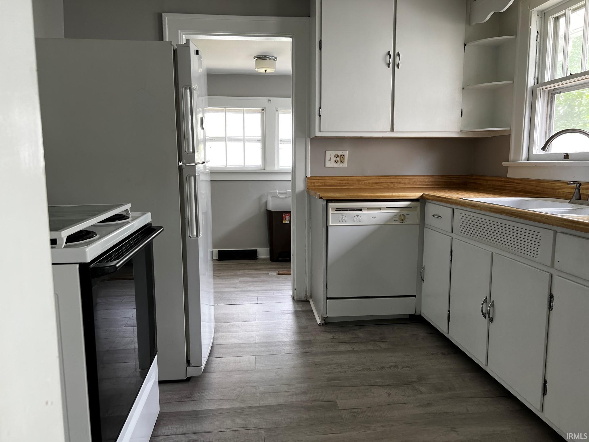 Photo 8 of 1310 Woodward Avenue