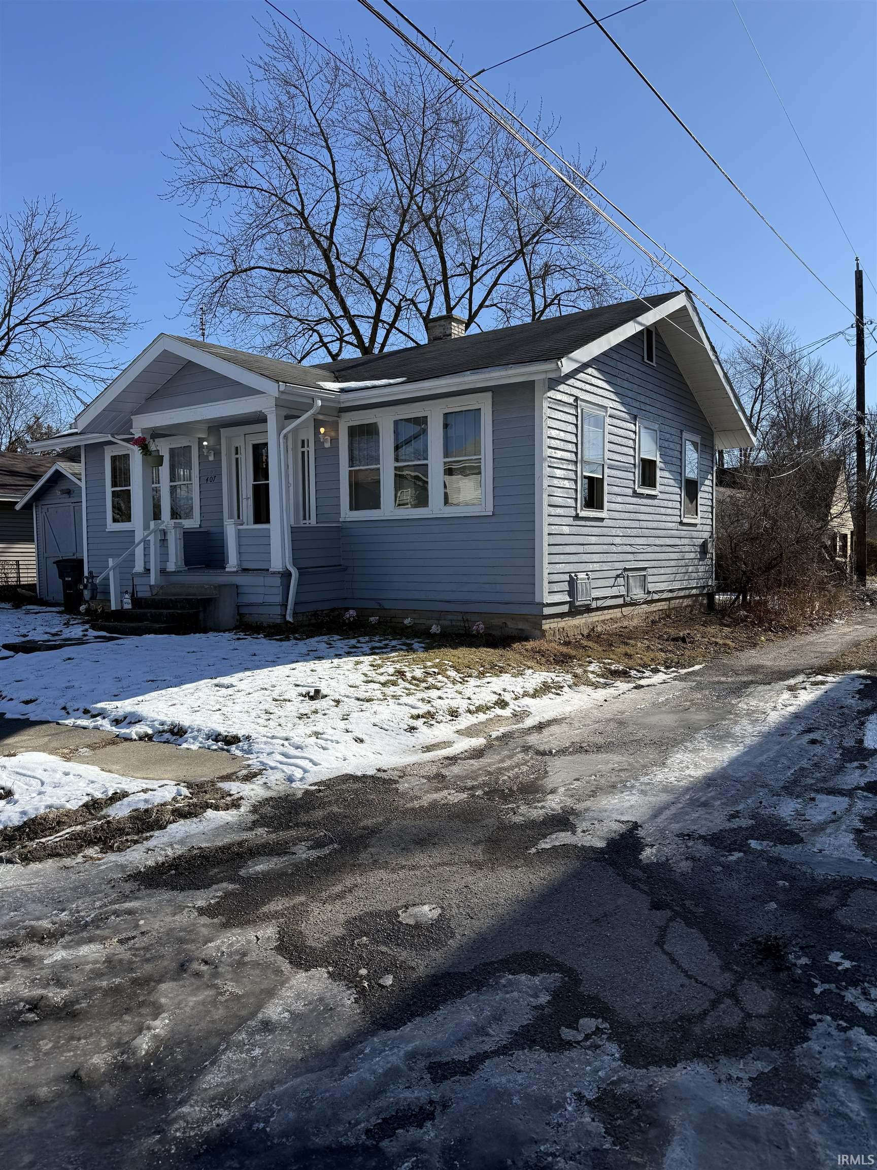 Photo 1 of 407 W Lexington Avenue