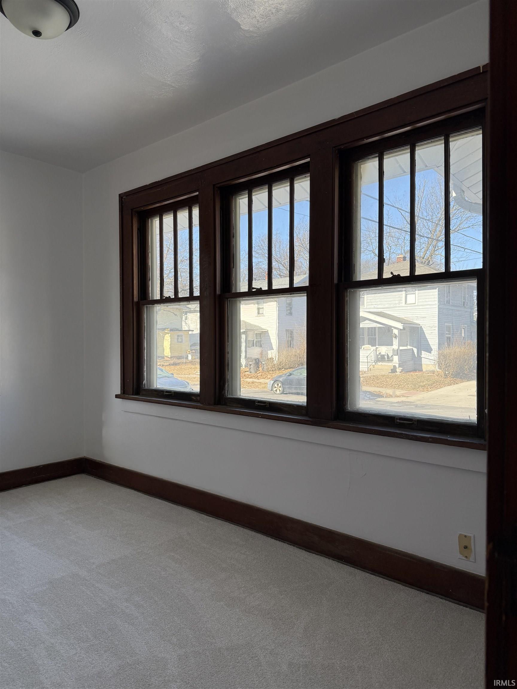 Photo 23 of 407 W Lexington Avenue