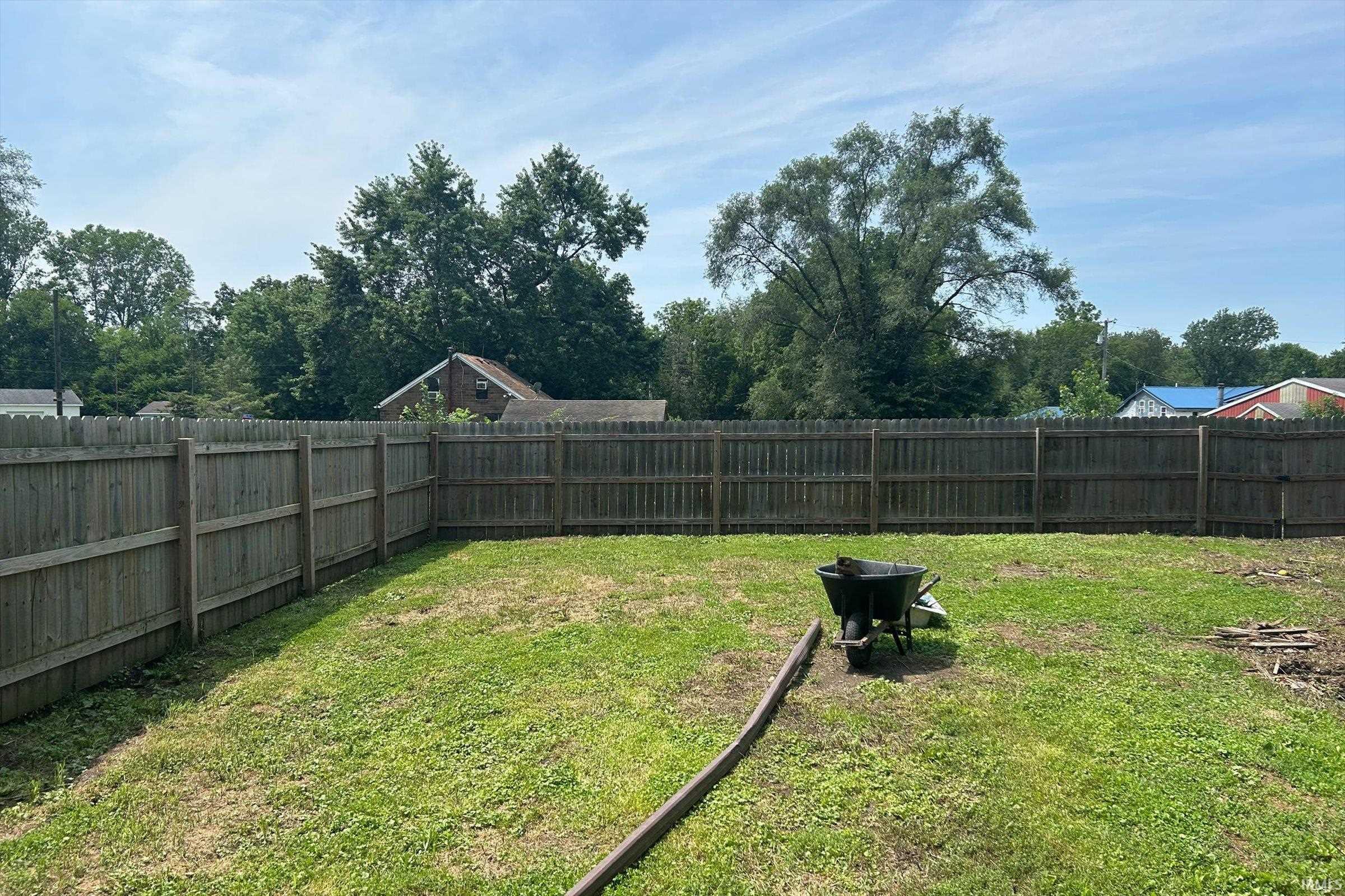 Homes for sale in Walkerton, IN | 837 N Queen Rd, Walkerton, IN 46574 | MLS# 202529941