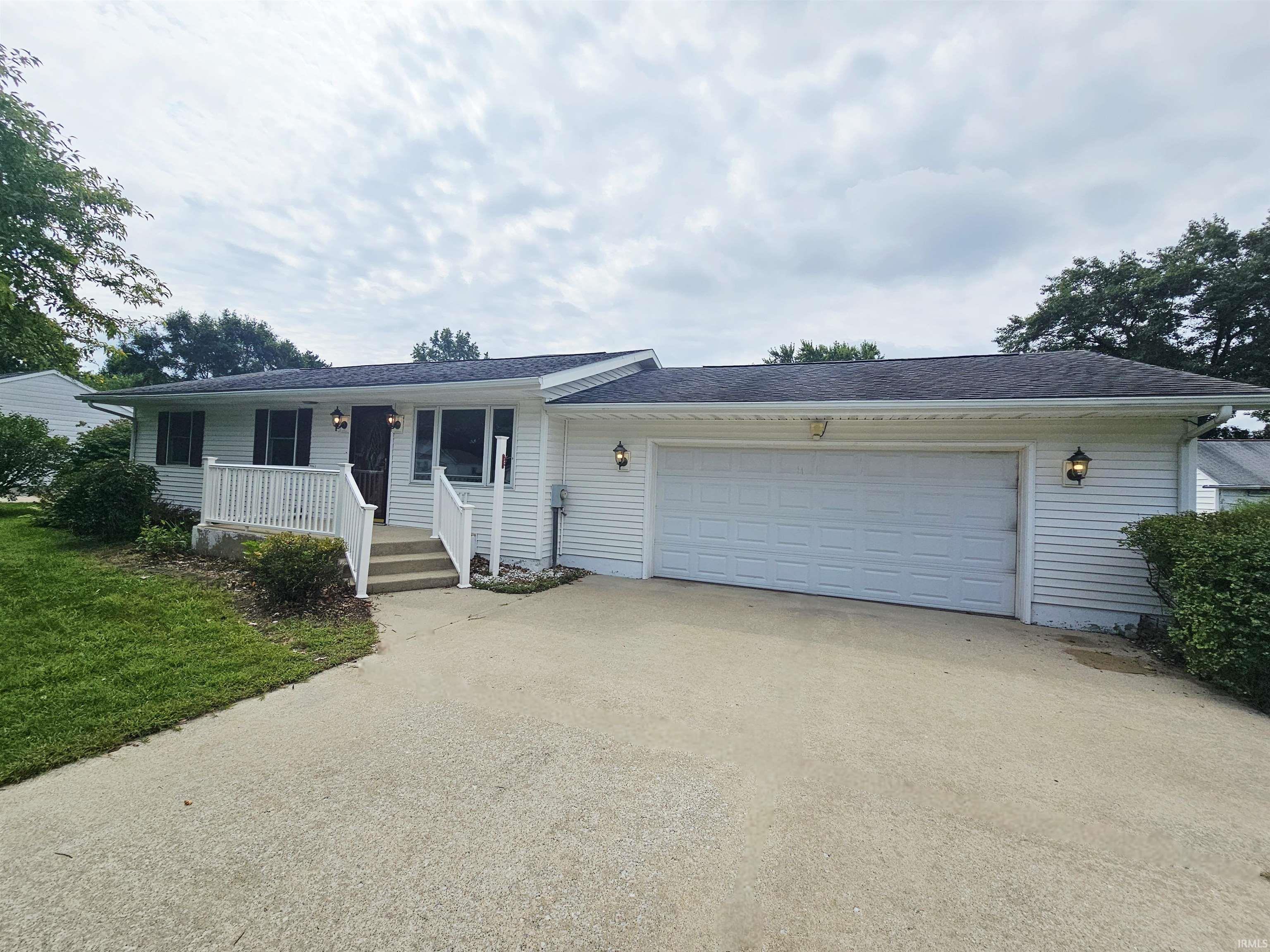 Homes for sale in Plymouth, IN | 13359 6c Rd, Plymouth, IN 46563 | MLS# 202529972