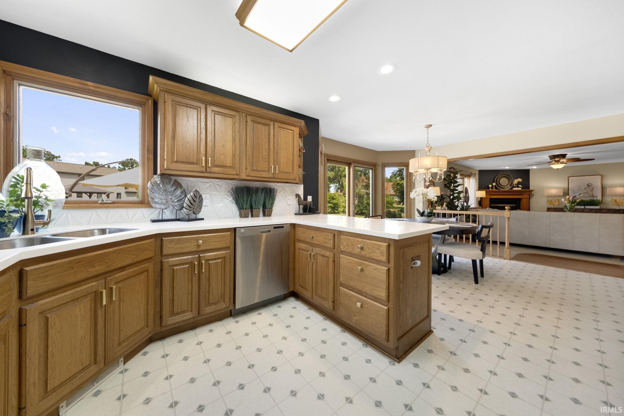 Photo 17 of 11028 Oak Briar Court