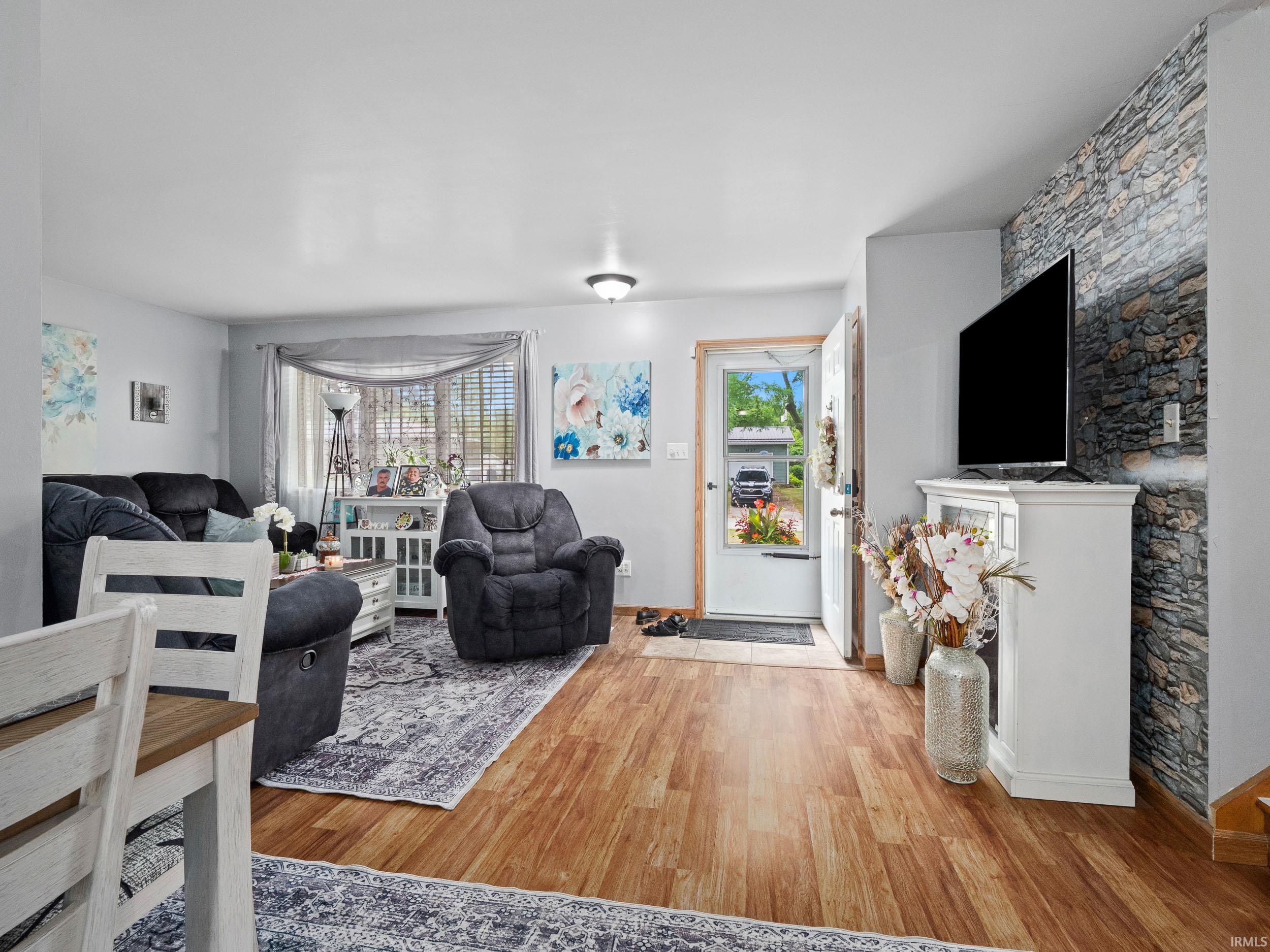 Photo 12 of 4128 Wedgewood Drive
