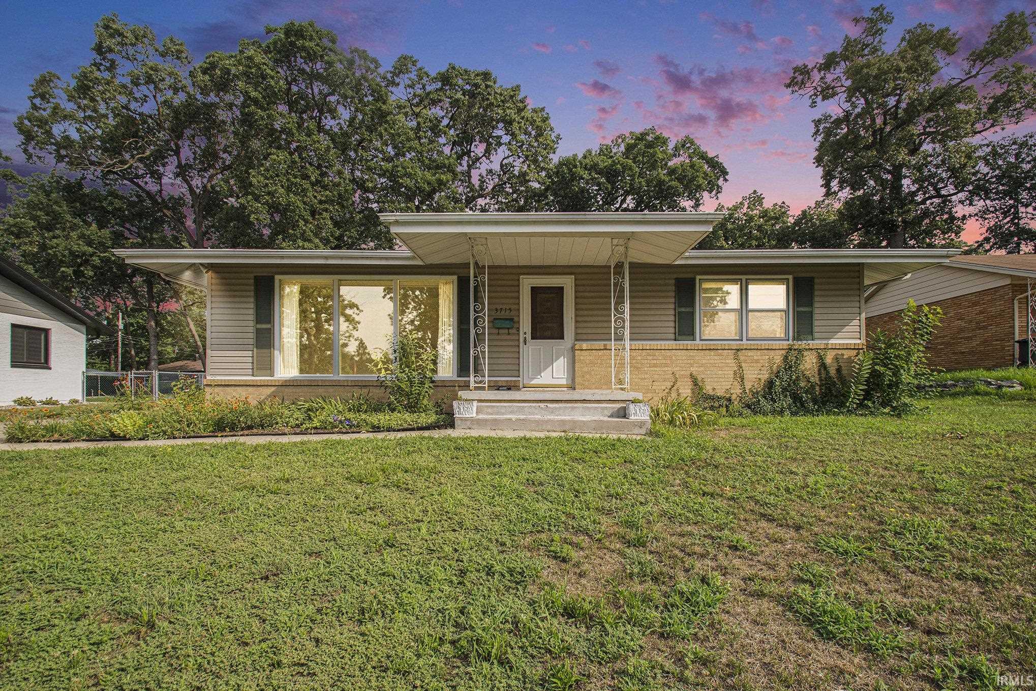 Homes for sale in South Bend, IN | 3715 Surrey Ln, South Bend, IN 46628 | MLS# 202530024