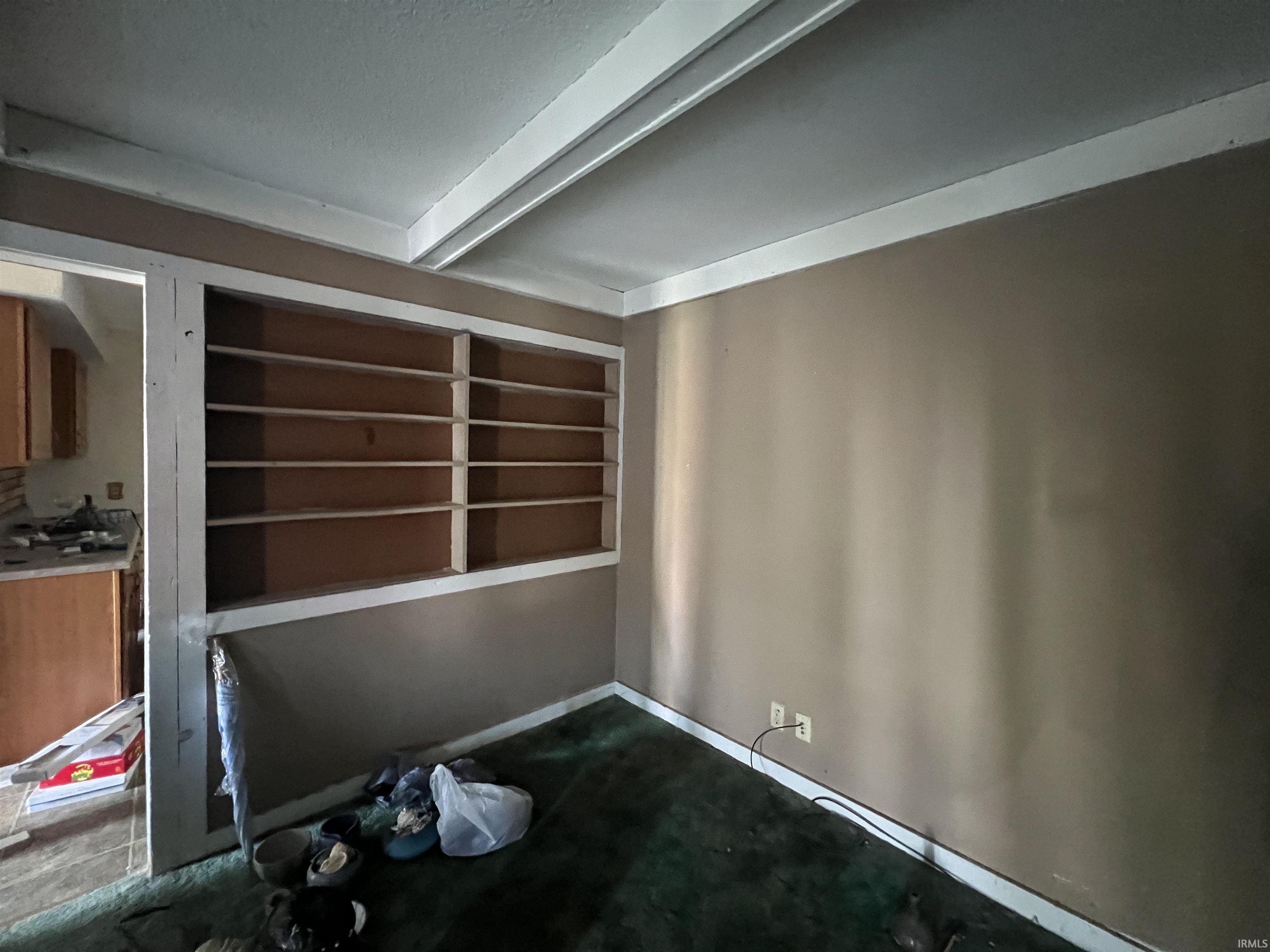 Photo 5 of 210 N Walnut Street