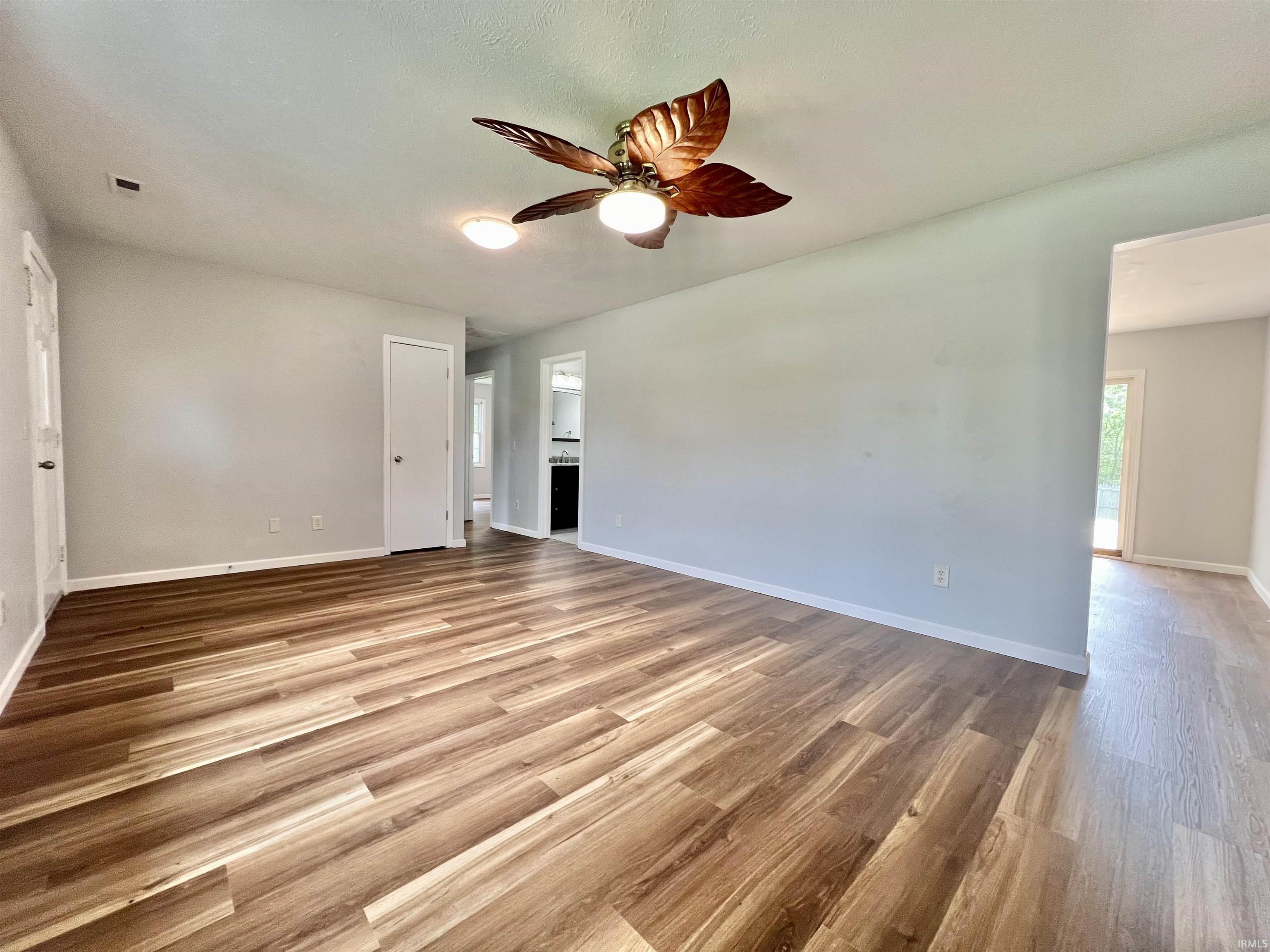 Photo 3 of 311 Maxine Drive