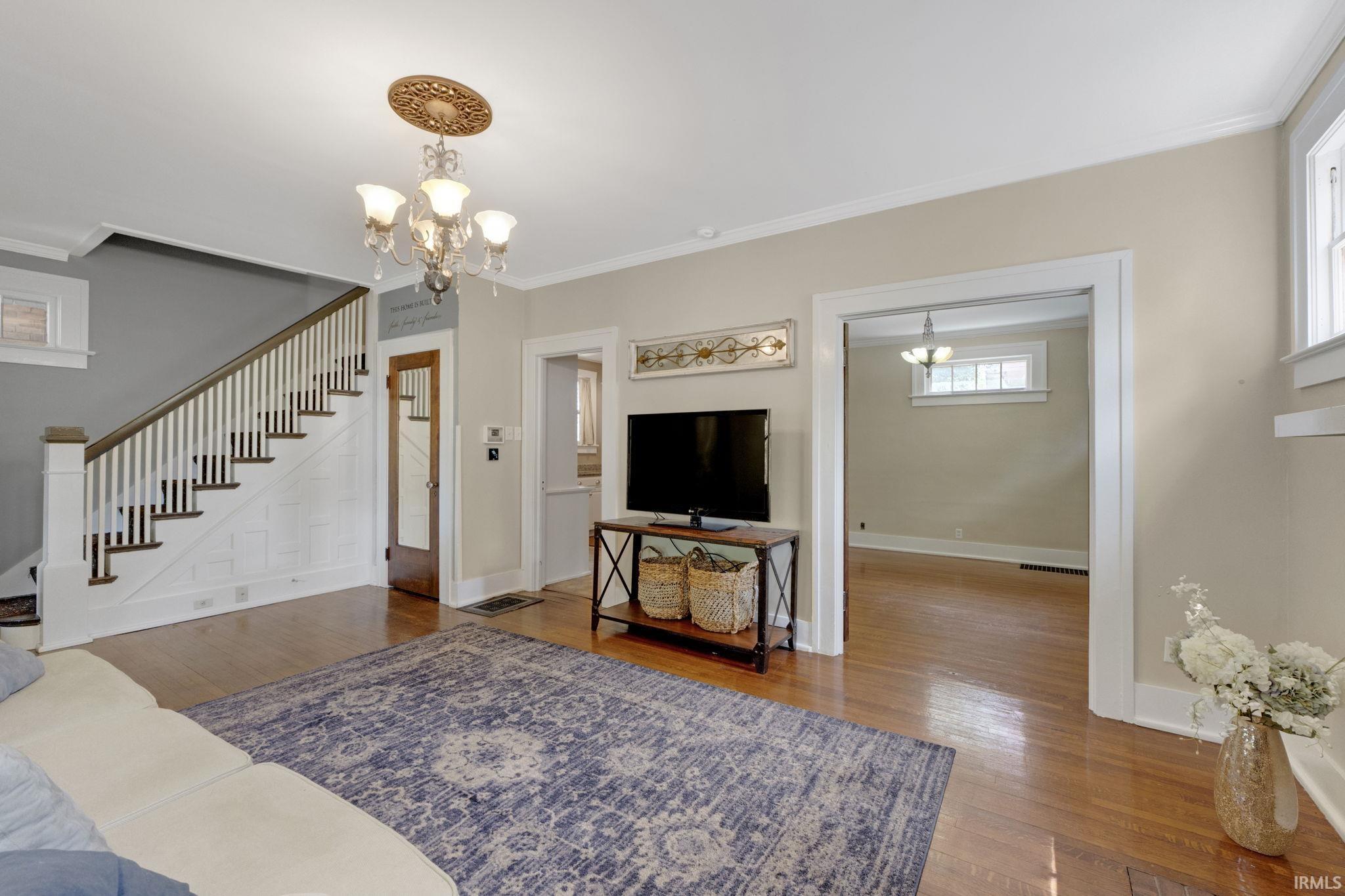 Photo 7 of 921 Thieme Drive