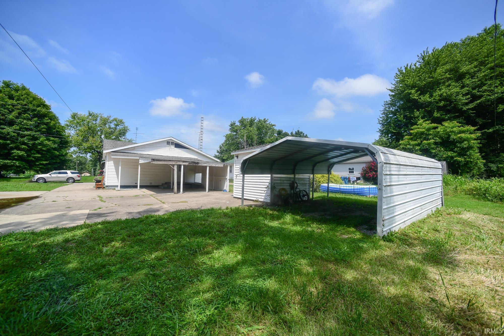 Homes for sale in Bicknell, IN | 813 N Charles St, Bicknell, IN 47512 | MLS# 202530085