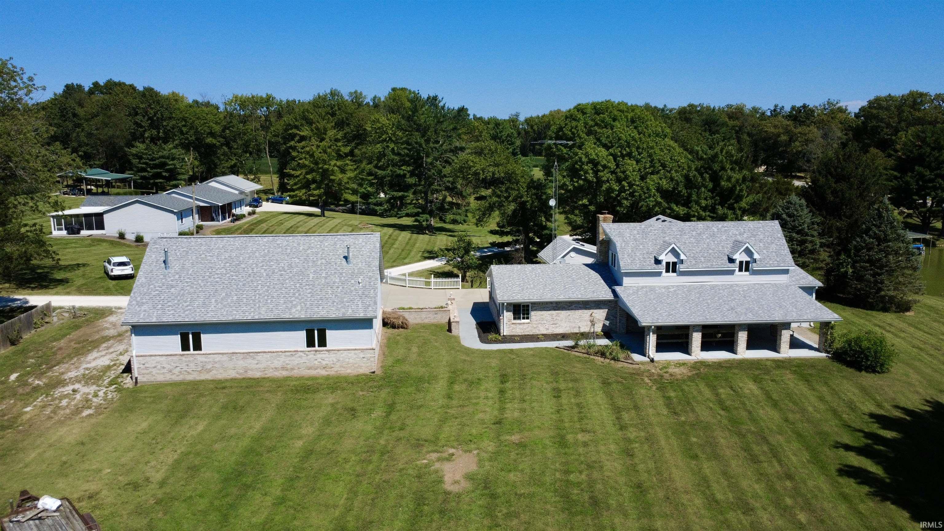 Homes for sale in Loogootee, IN | 11943 Hopkins Ln, Loogootee, IN 47553 | MLS# 202530092