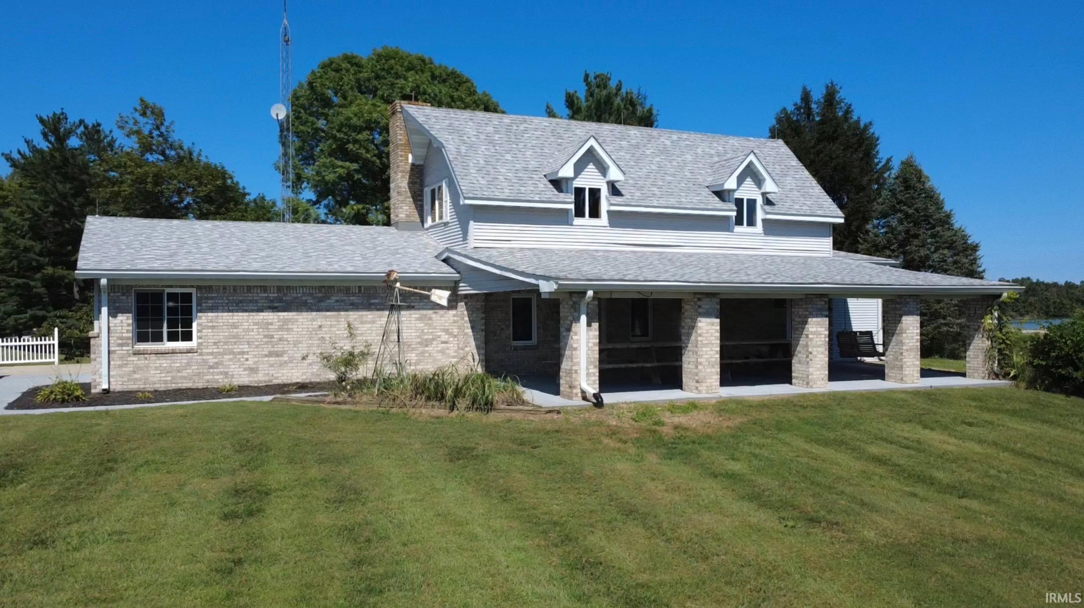 Homes for sale in Loogootee, IN | 11943 Hopkins Ln, Loogootee, IN 47553 | MLS# 202530092