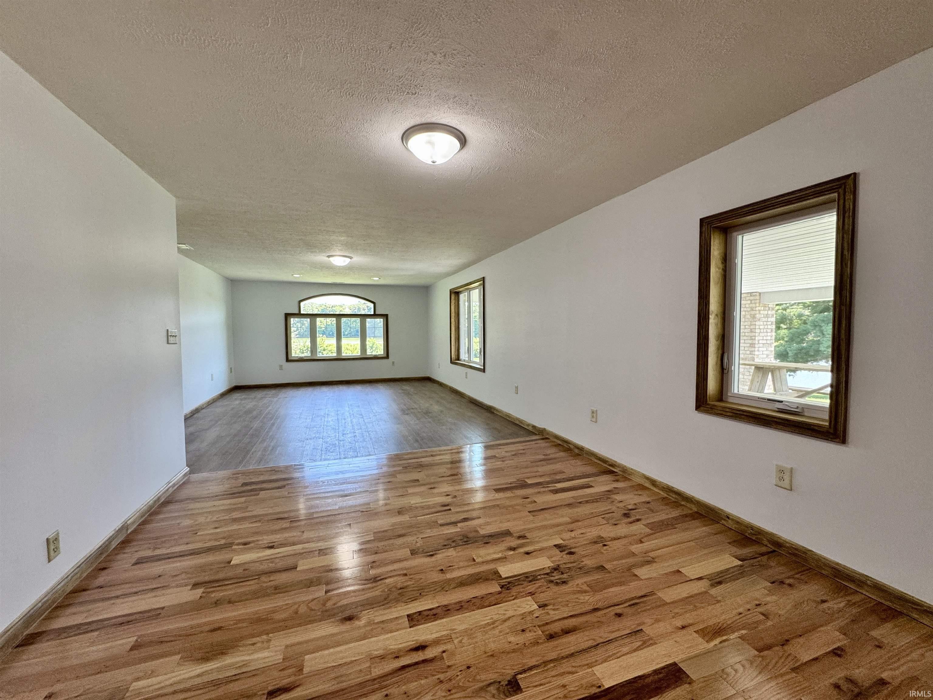 Homes for sale in Loogootee, IN | 11943 Hopkins Ln, Loogootee, IN 47553 | MLS# 202530092