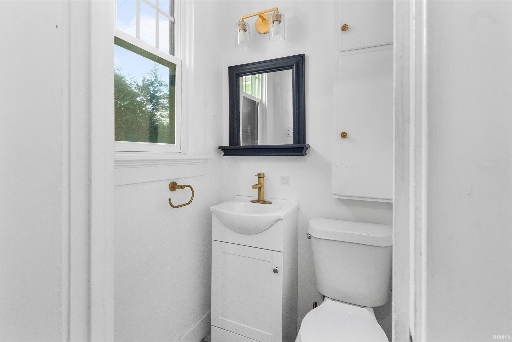 Photo 17 of 914 Kinnaird Avenue