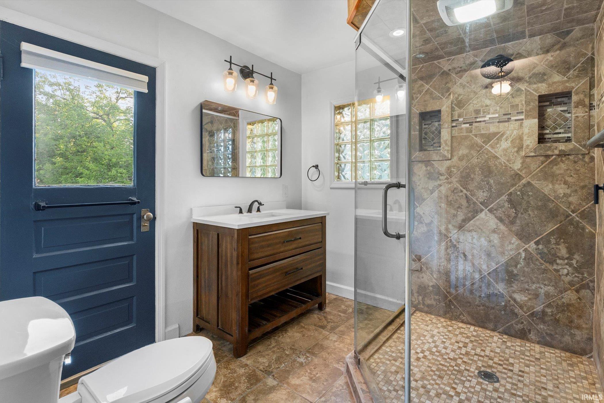 Photo 19 of 914 Kinnaird Avenue