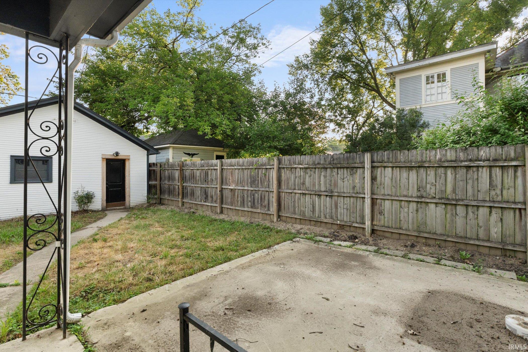 Photo 29 of 914 Kinnaird Avenue