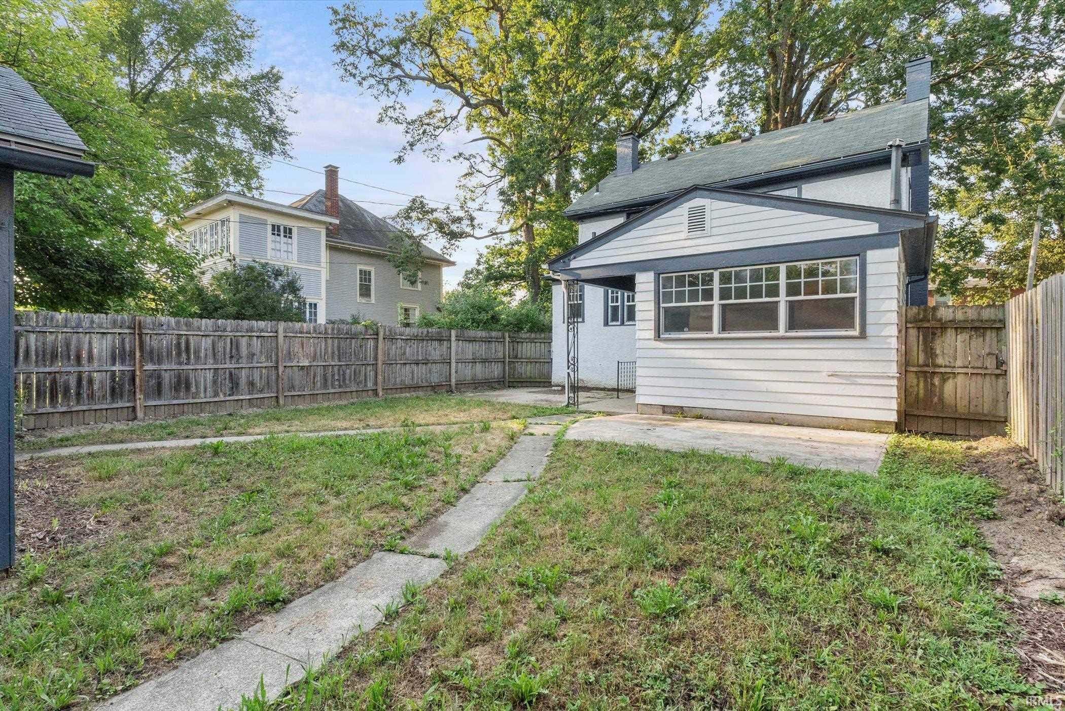 Photo 33 of 914 Kinnaird Avenue